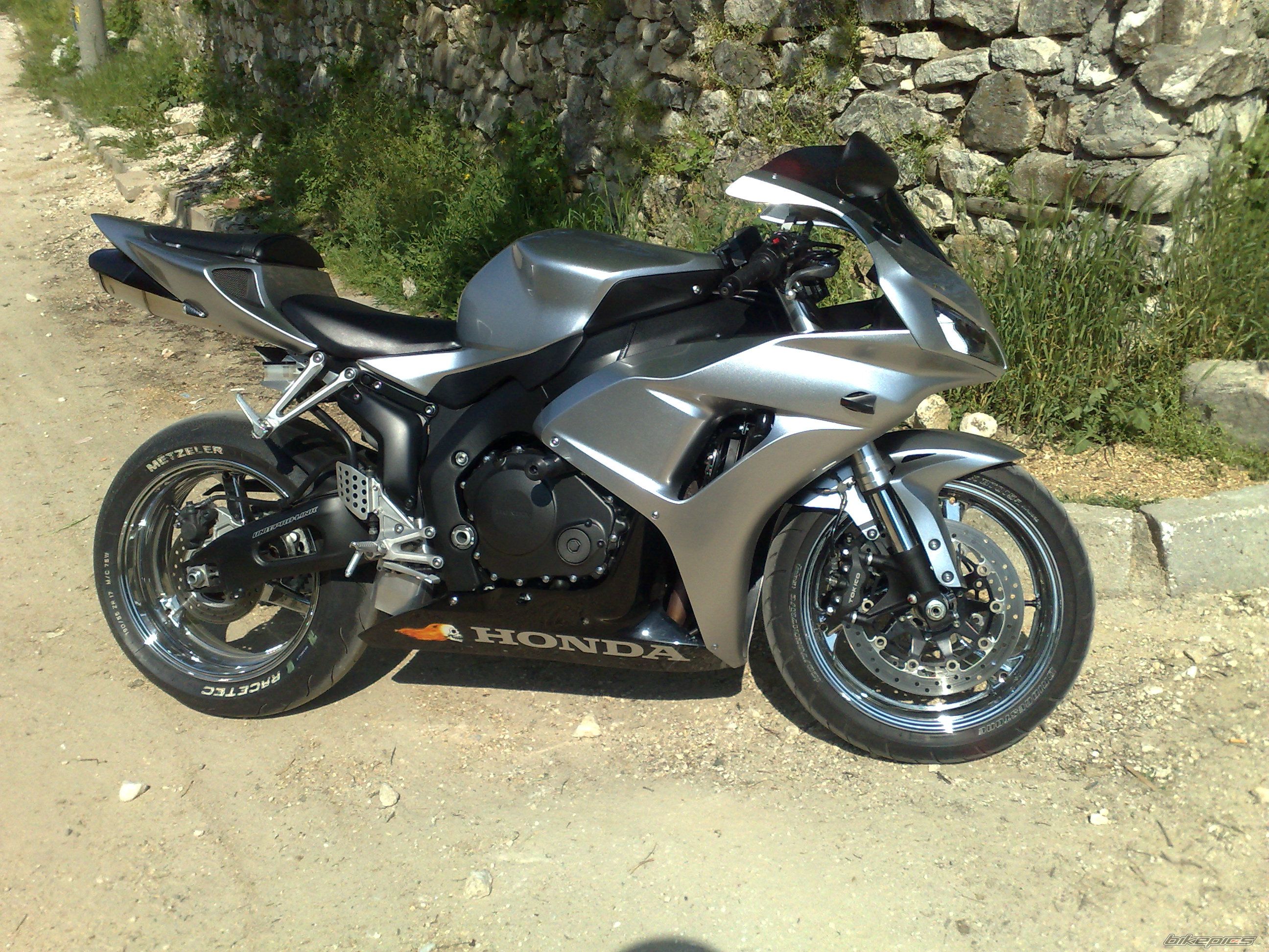 2007 HONDA CBR 1000  RR | Picture 1865630 motorcycle photo