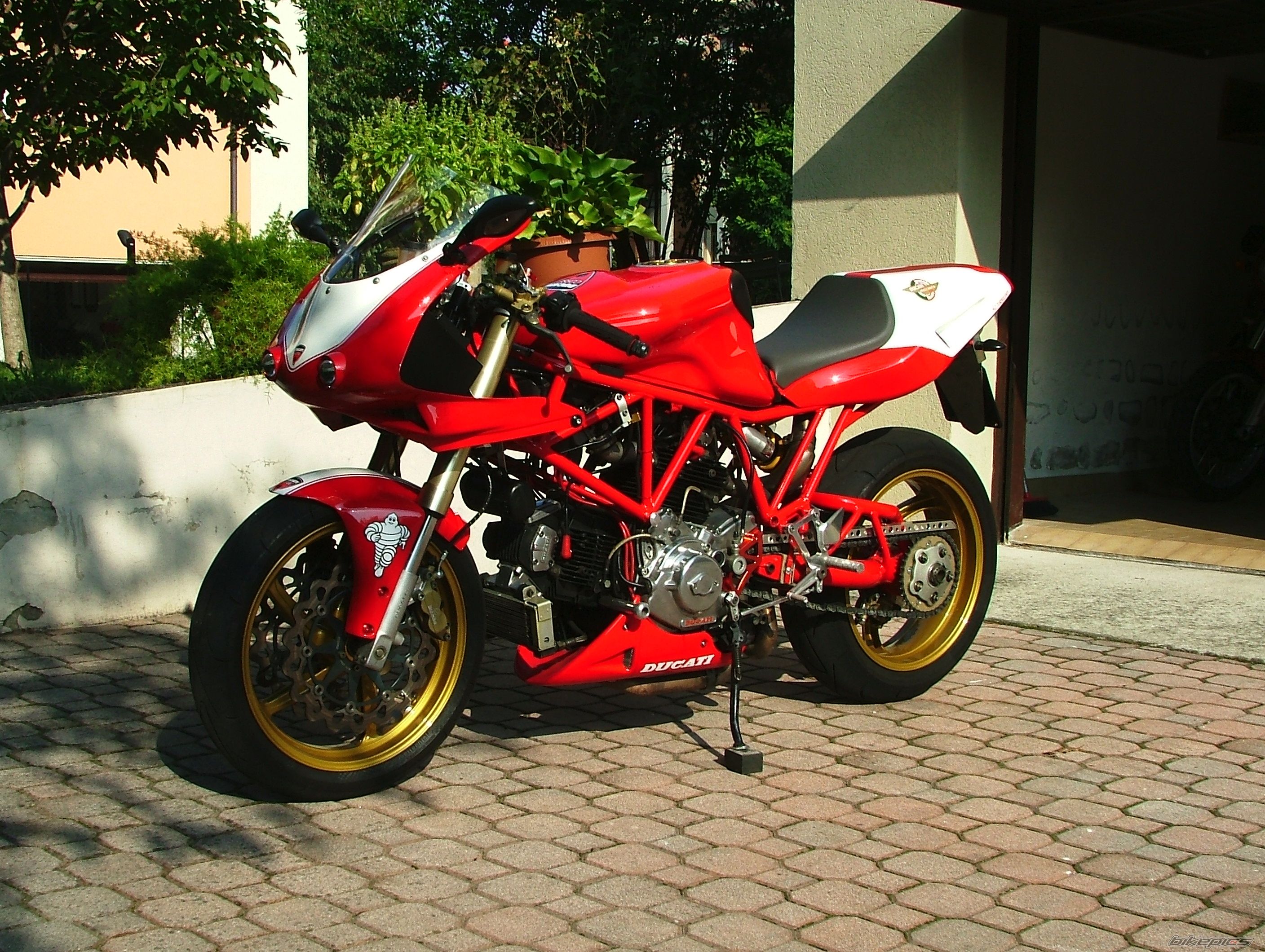 1998 DUCATI 900 SS | Picture 1866186 motorcycle photo