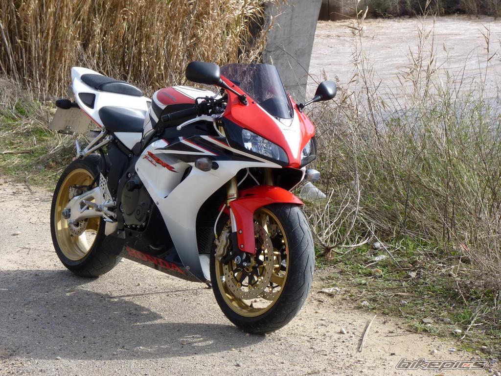2007 HONDA CBR 1000  RR | Picture 1867359 motorcycle photo