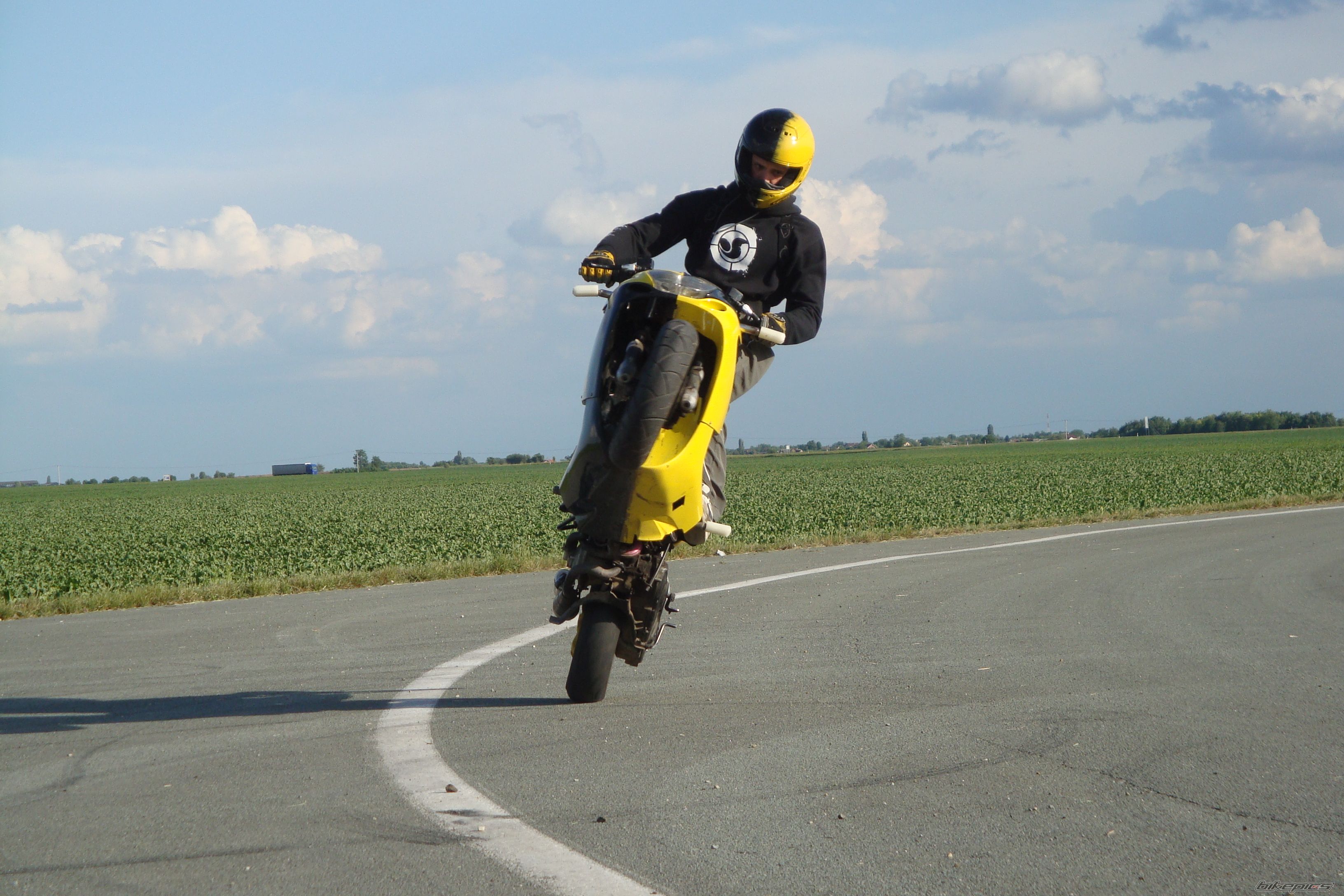    | Picture 1869211 motorcycle photo