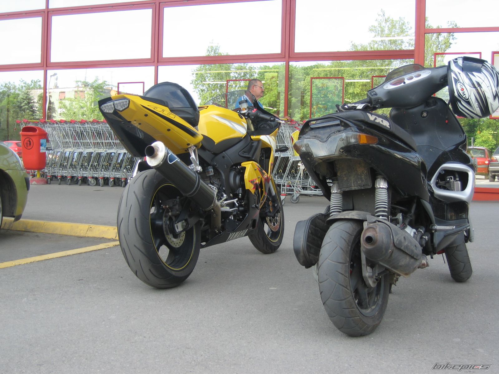2006 YAMAHA YZF R6 | Picture 1869215 motorcycle photo