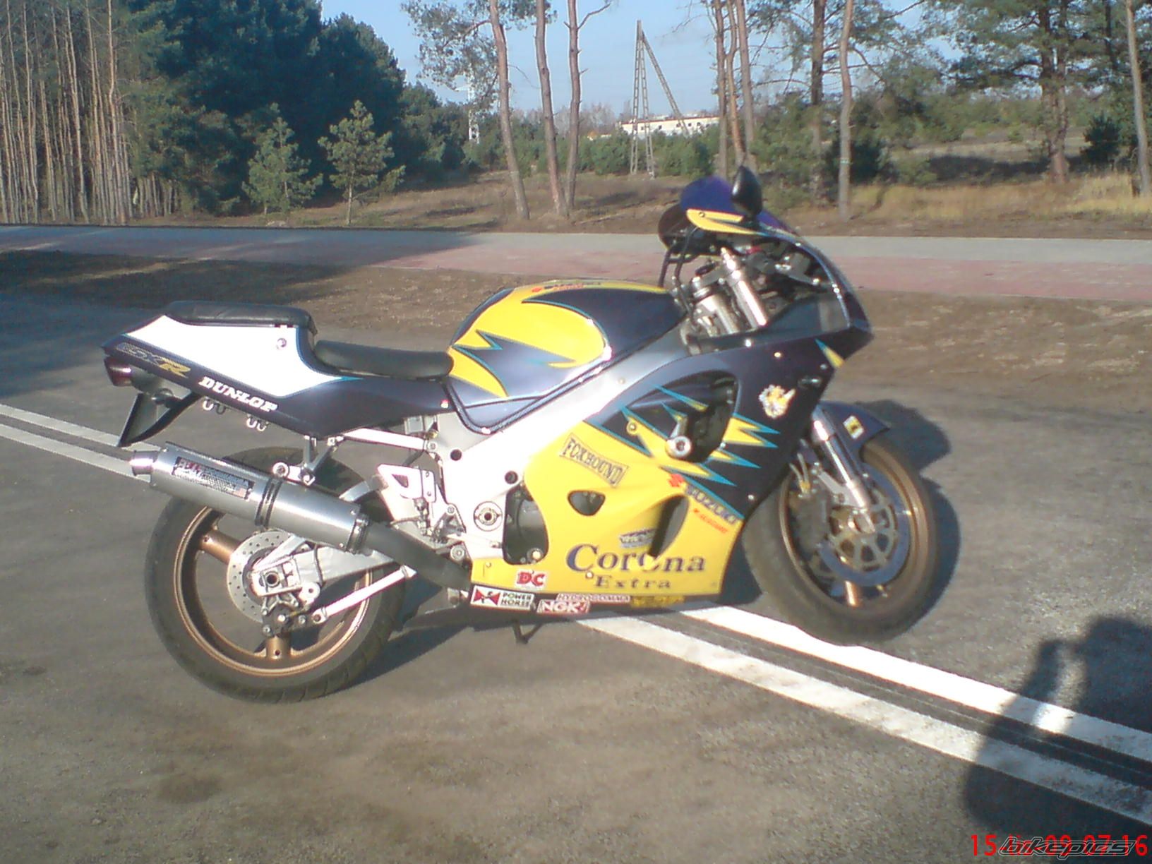 1999 SUZUKI GSX R 750 | Picture 1869860 motorcycle photo