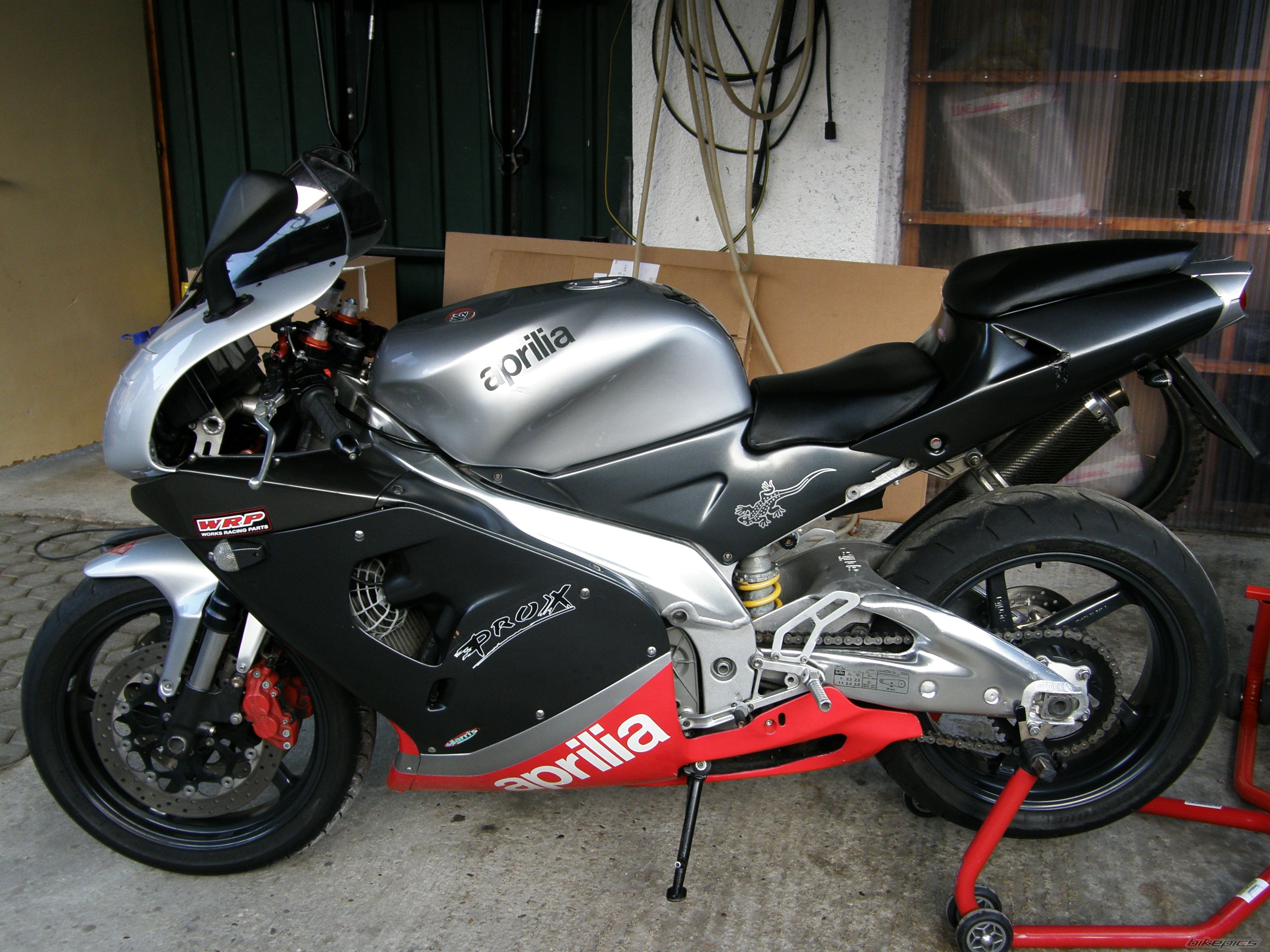 1999 APRILIA RSV 1000 MILLE | Picture 1869955 motorcycle photo