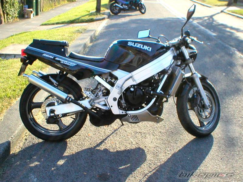 1989 SUZUKI RGV 250 | Picture 187109 motorcycle photo
