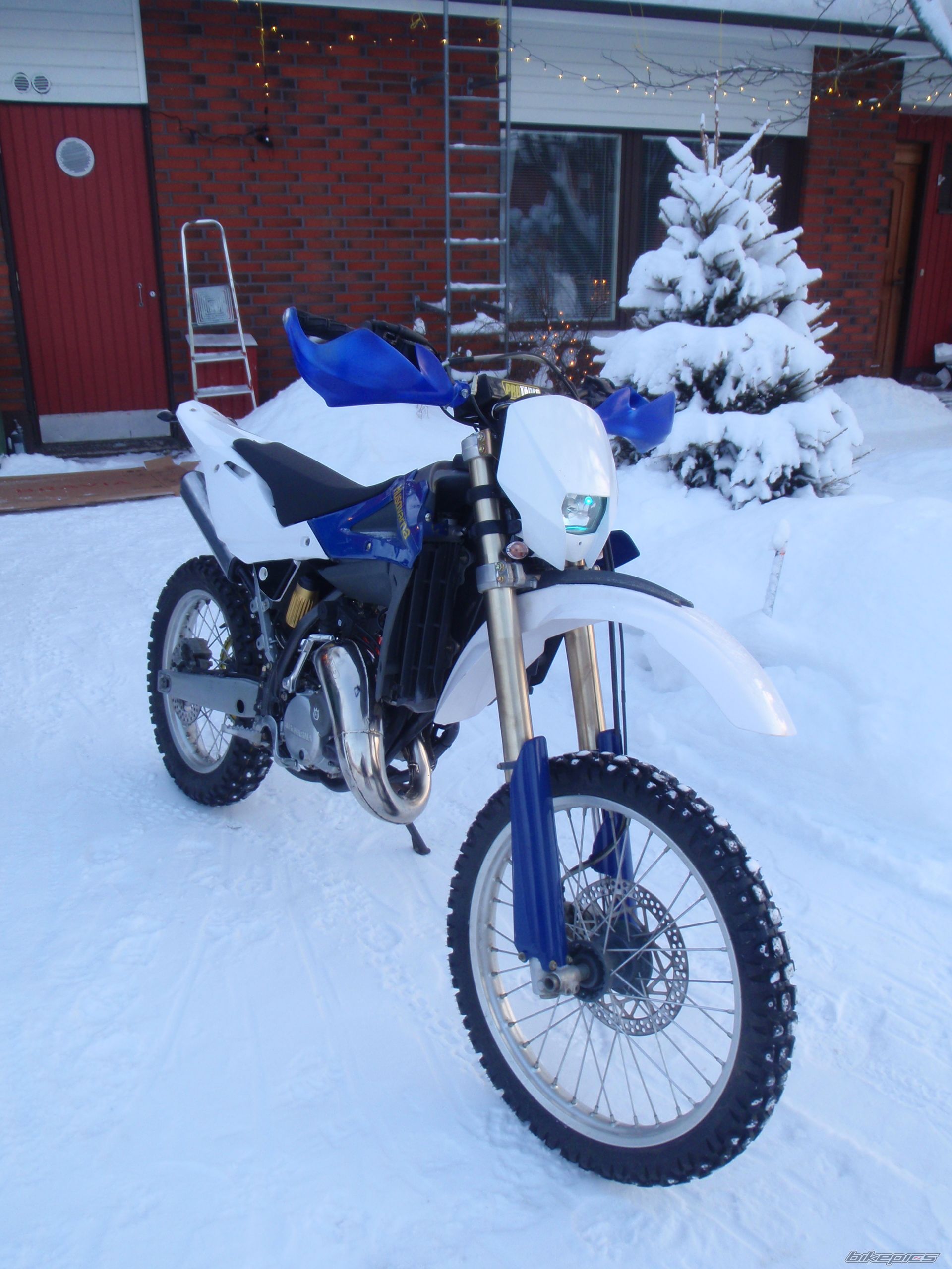 2006 HUSQVARNA WRE 125 | Picture 1871496 motorcycle photo