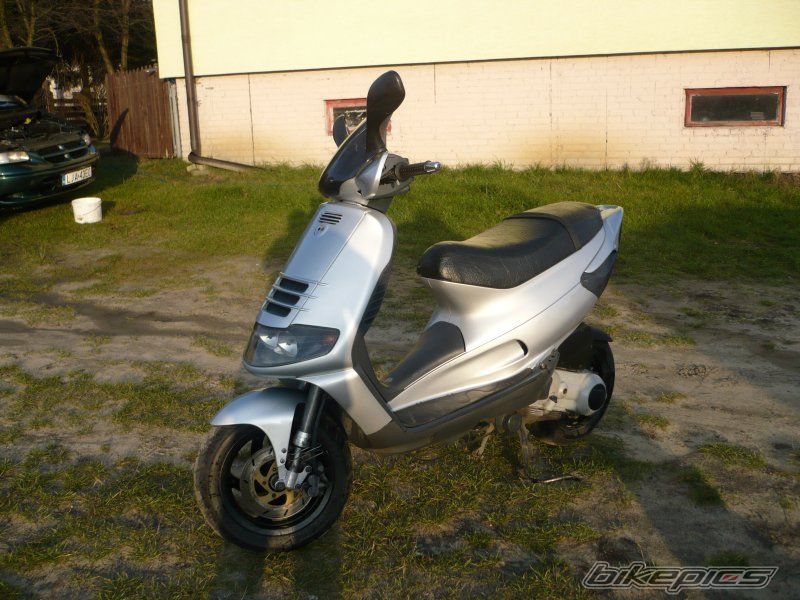 2000 PIAGGIO SKIPPER ST 125 | Picture 1871512 motorcycle photo