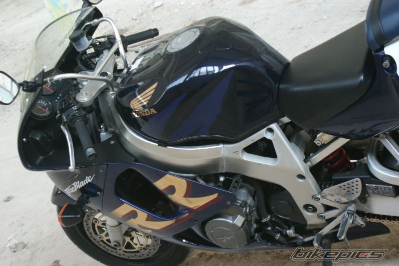 1999 HONDA CBR 1000  RR | Picture 1871788 motorcycle photo
