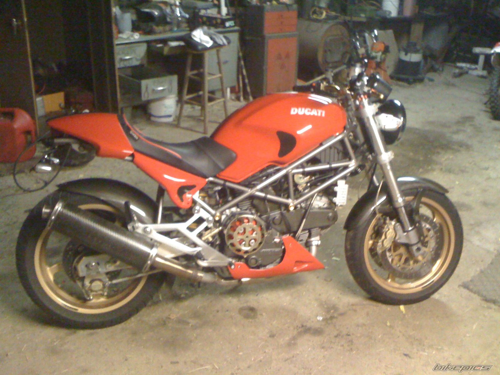 2000 DUCATI MONSTER 900 | Picture 1874484 motorcycle photo