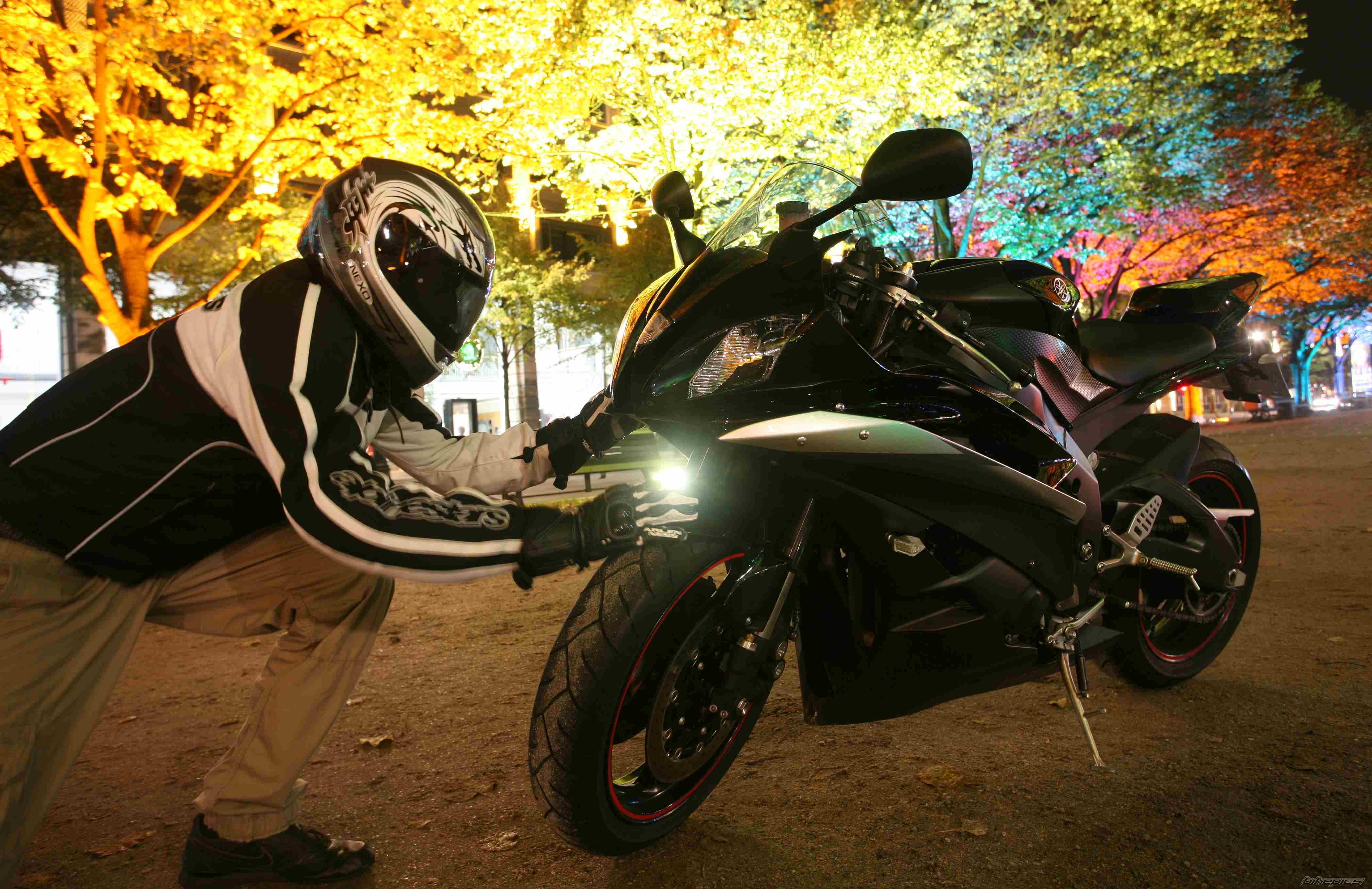 2007 YAMAHA YZF R6 | Picture 1874745 motorcycle photo