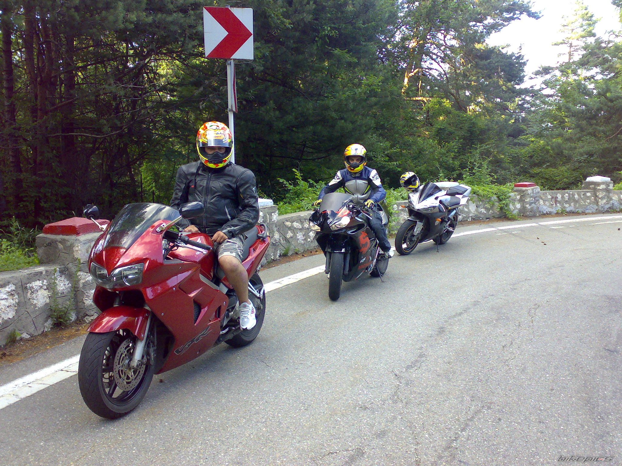 2001 HONDA VFR 800 | Picture 1875689 motorcycle photo