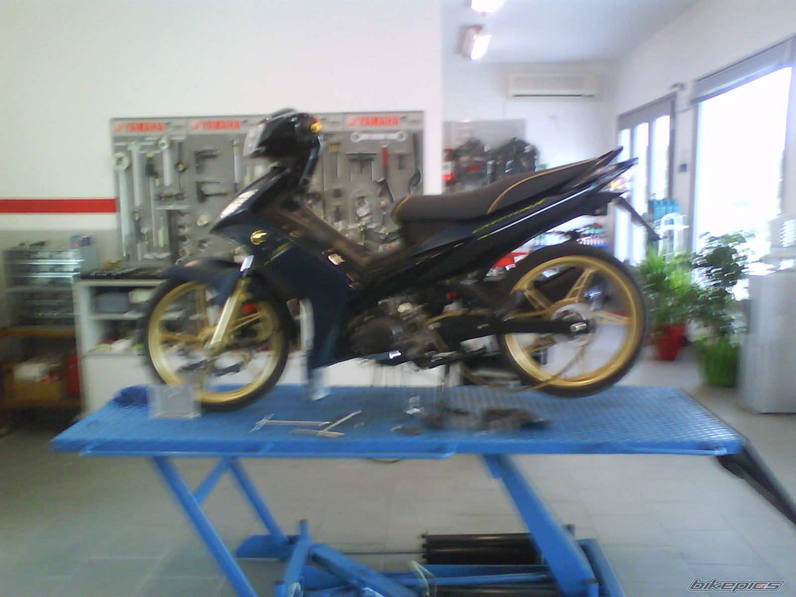 2011 YAMAHA CRYPTON R 137 | Picture 1875759 motorcycle photo