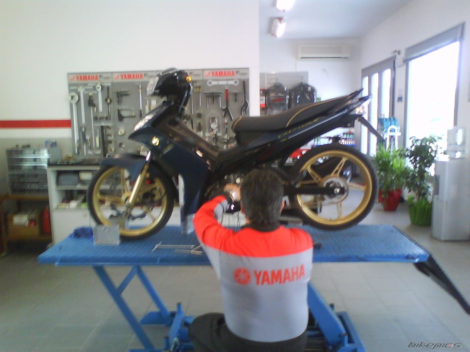 2011 YAMAHA CRYPTON R 137 | Picture 1875760 motorcycle photo