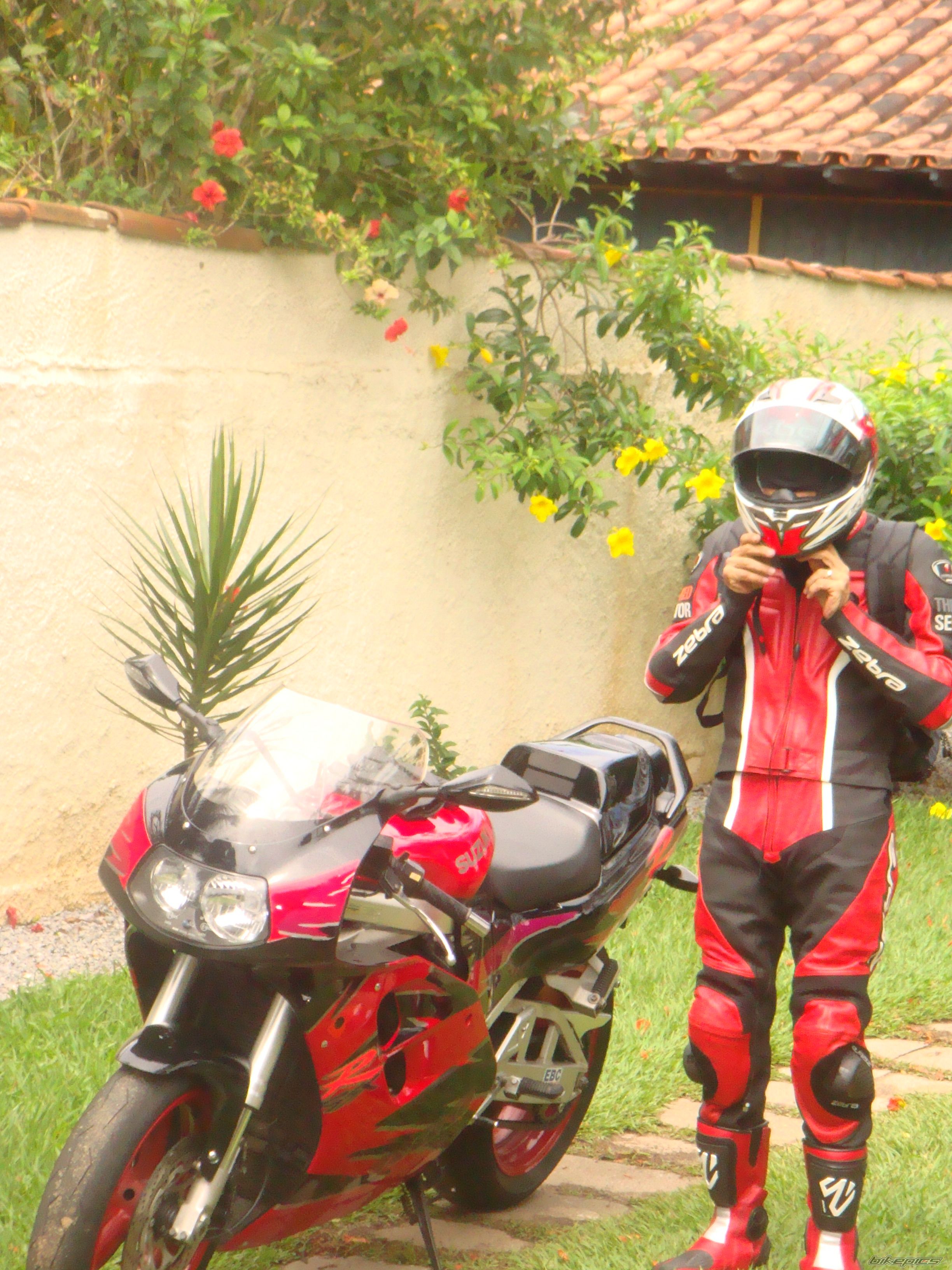1996 SUZUKI GSX R 1100 | Picture 1876230 motorcycle photo