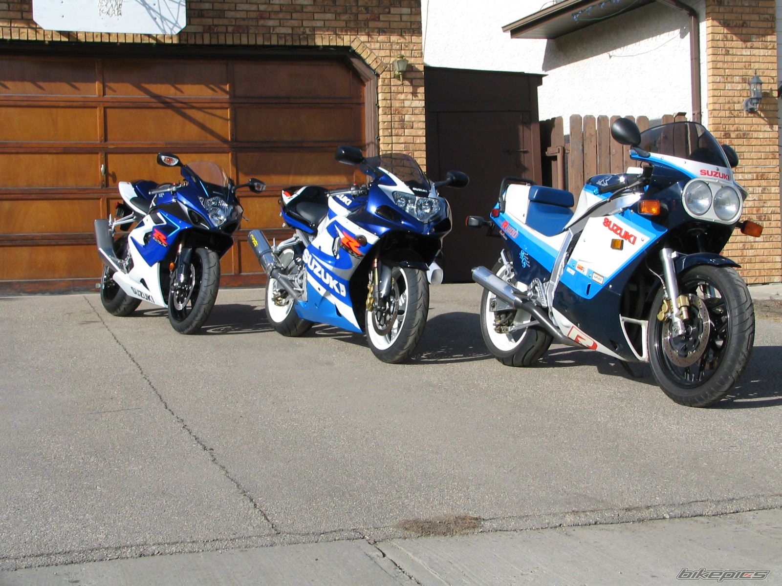 2001 SUZUKI GSX R 1000 | Picture 1877009 motorcycle photo