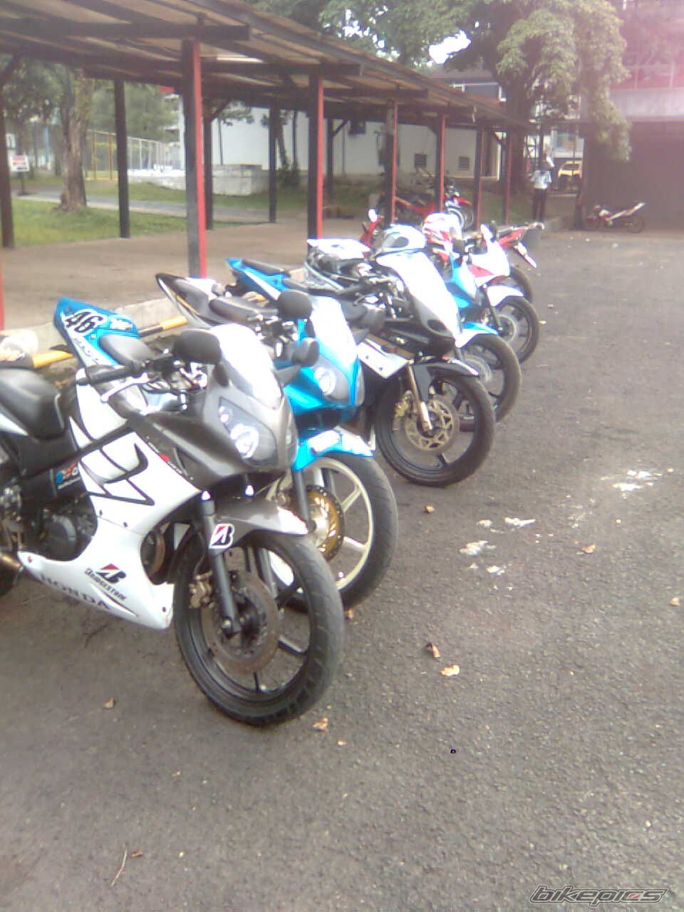 2009 HONDA CBR 150 | Picture 1877233 motorcycle photo
