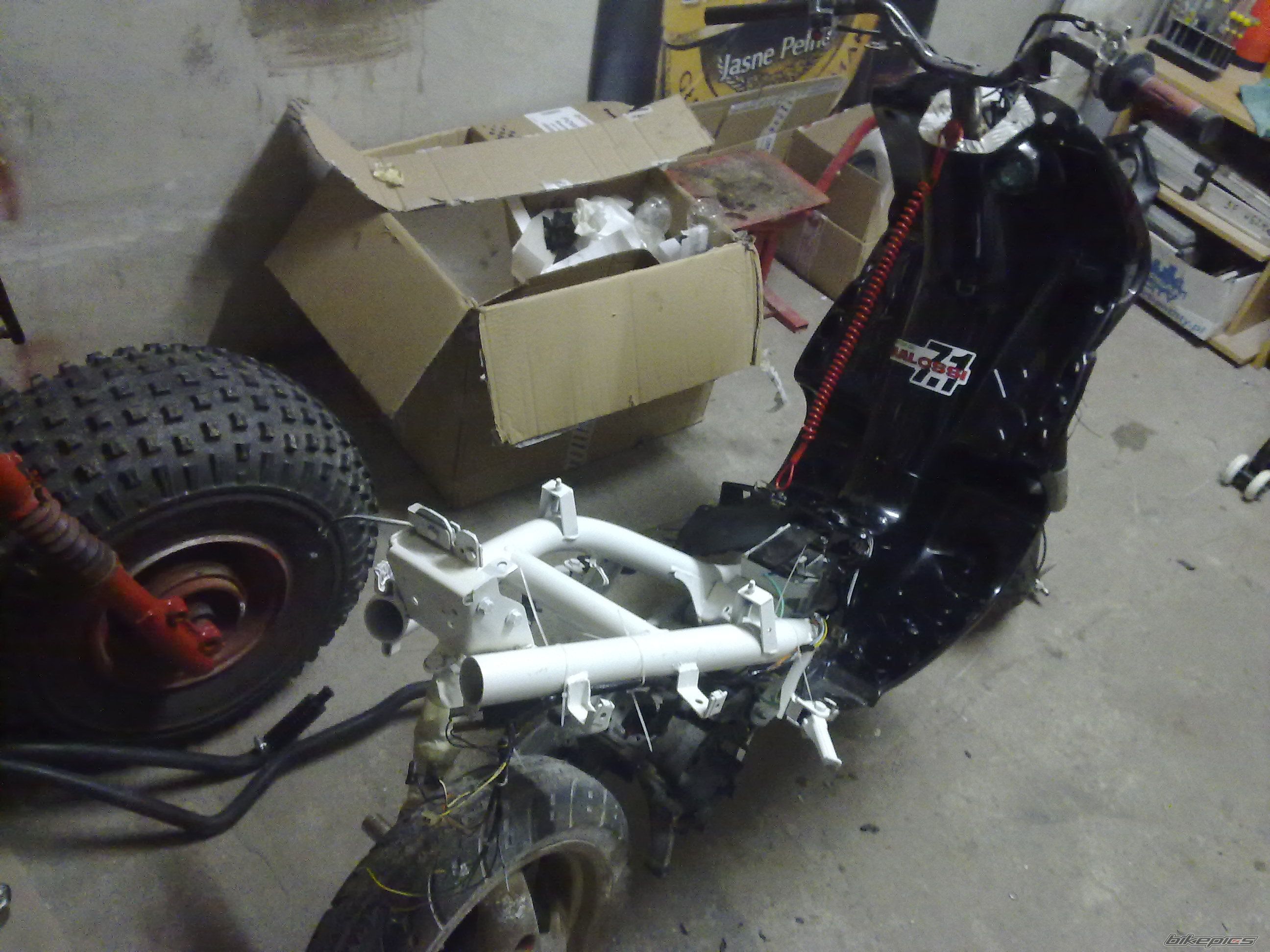 2009 PEUGEOT SPEEDFIGHT2 50 | Picture 1877781 motorcycle photo