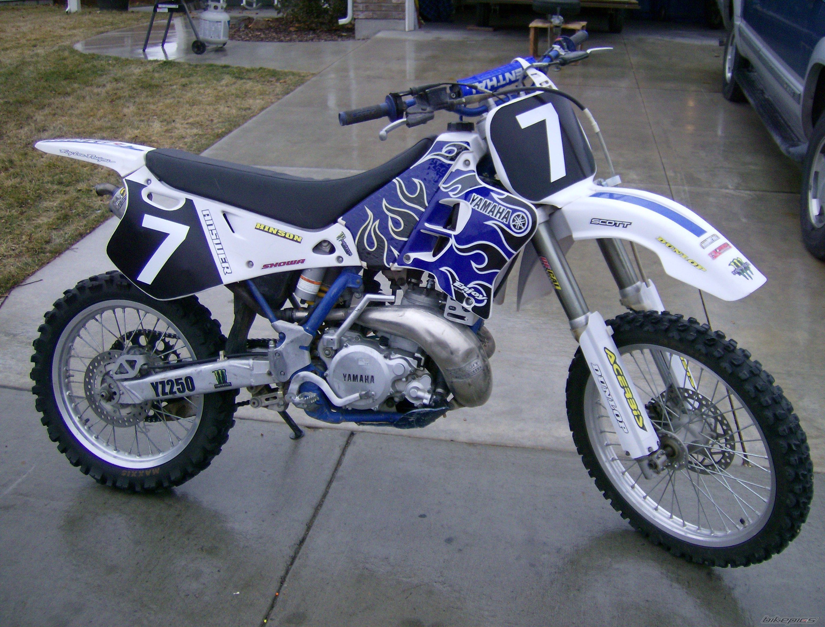 1995 YAMAHA WR 250 | Picture 1878164 motorcycle photo