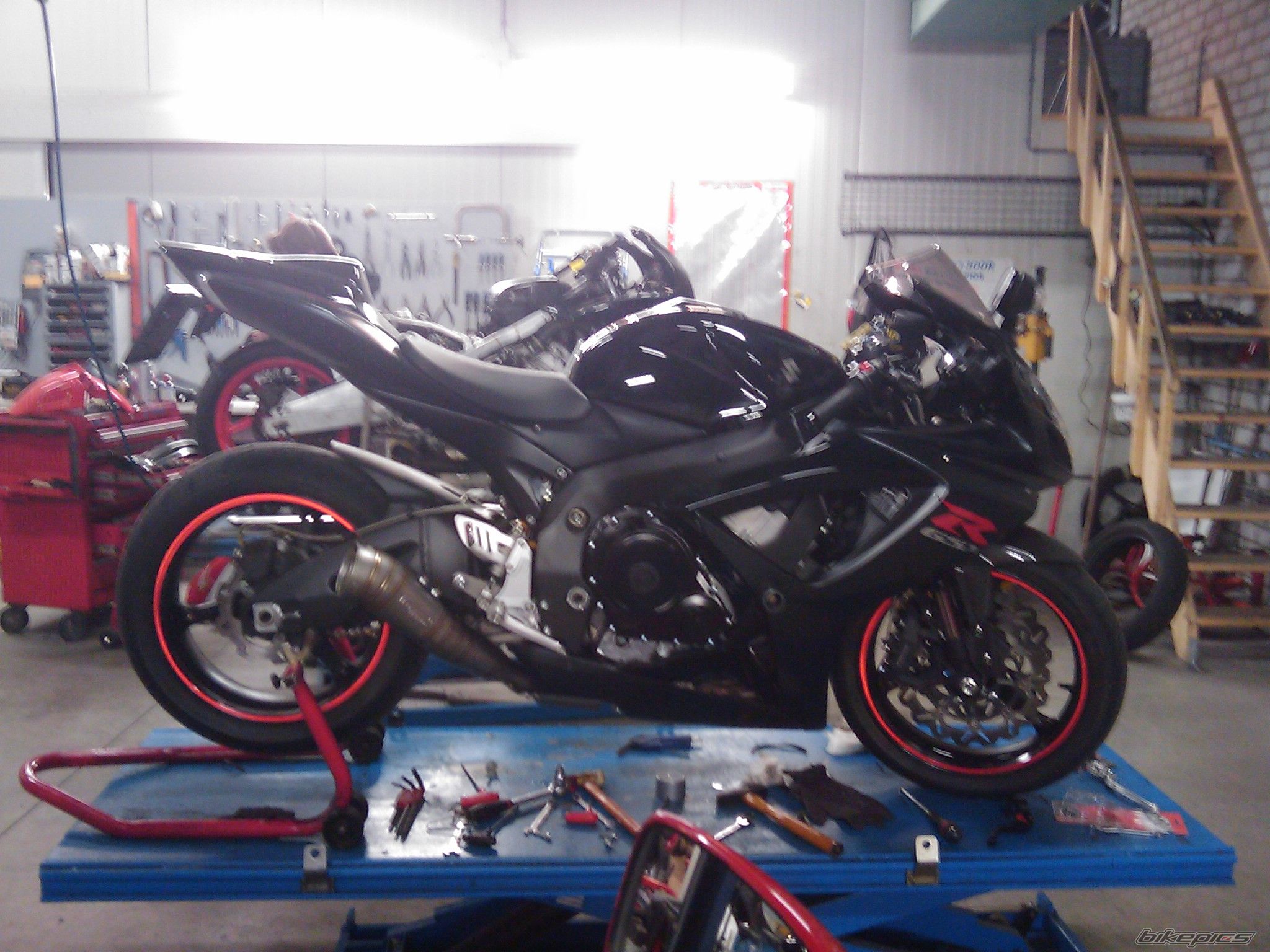 2006 SUZUKI GSX R 750 | Picture 1880532 motorcycle photo