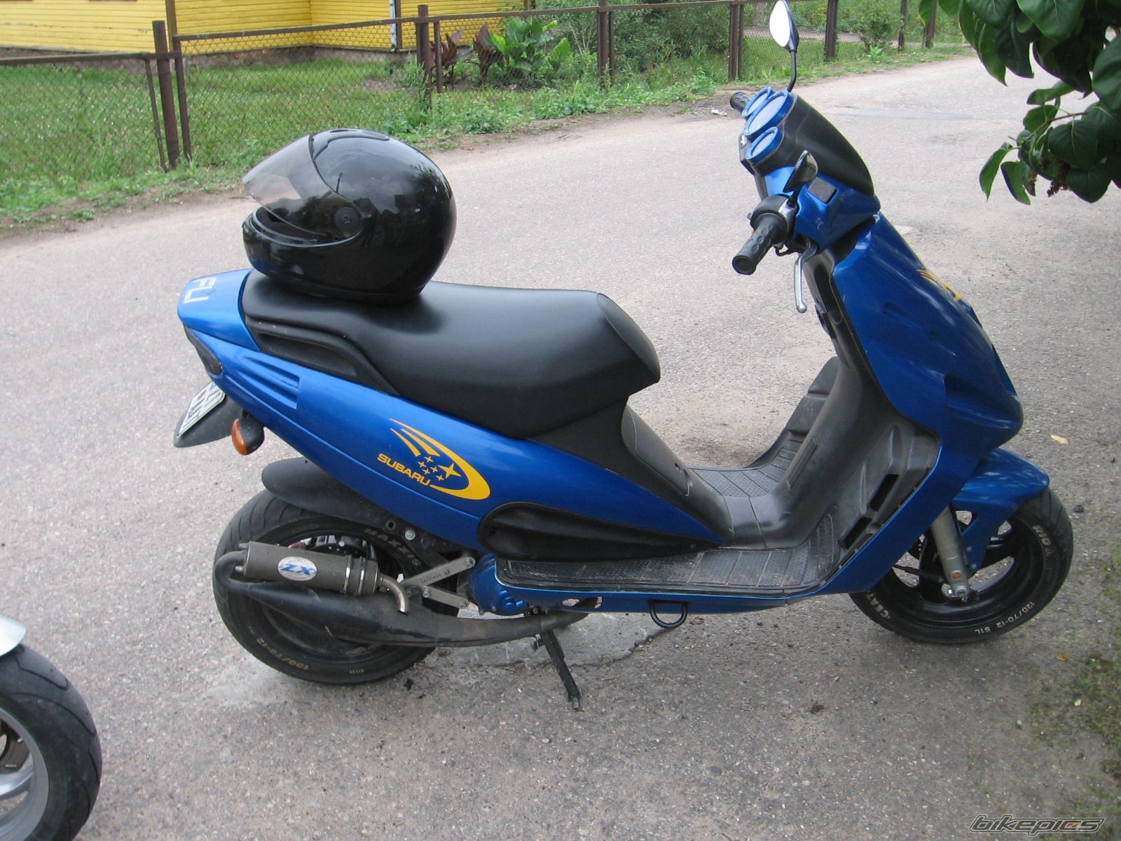 2001 MALAGUTI F 12 50 | Picture 1882690 motorcycle photo