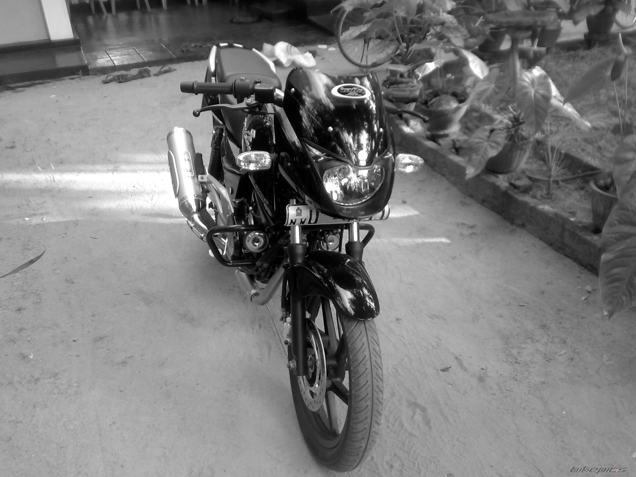 2010 BAJAJ PULSAR 180 | Picture 1884443 motorcycle photo
