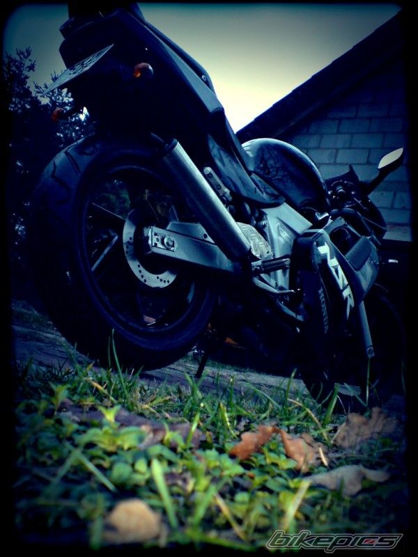 2001 HONDA NSR 125 | Picture 1884482 motorcycle photo