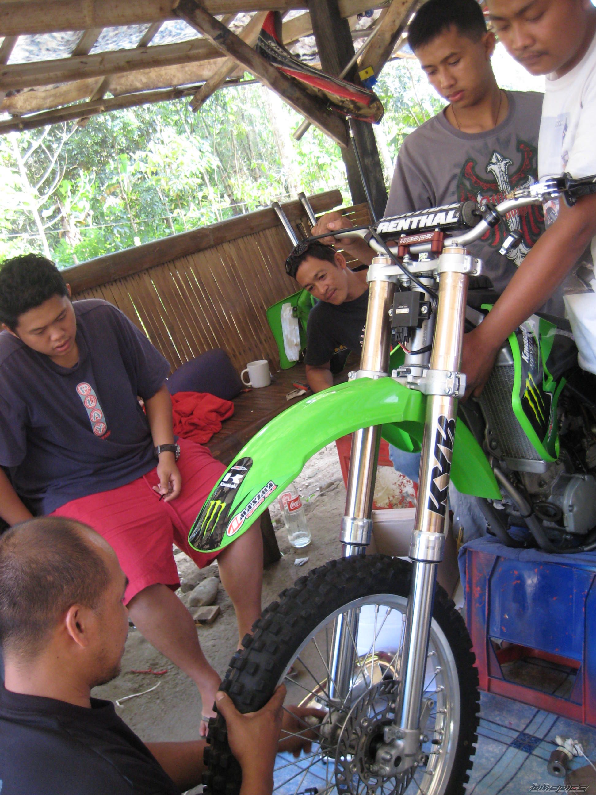 2009 KAWASAKI KMX 125 | Picture 1884707 motorcycle photo