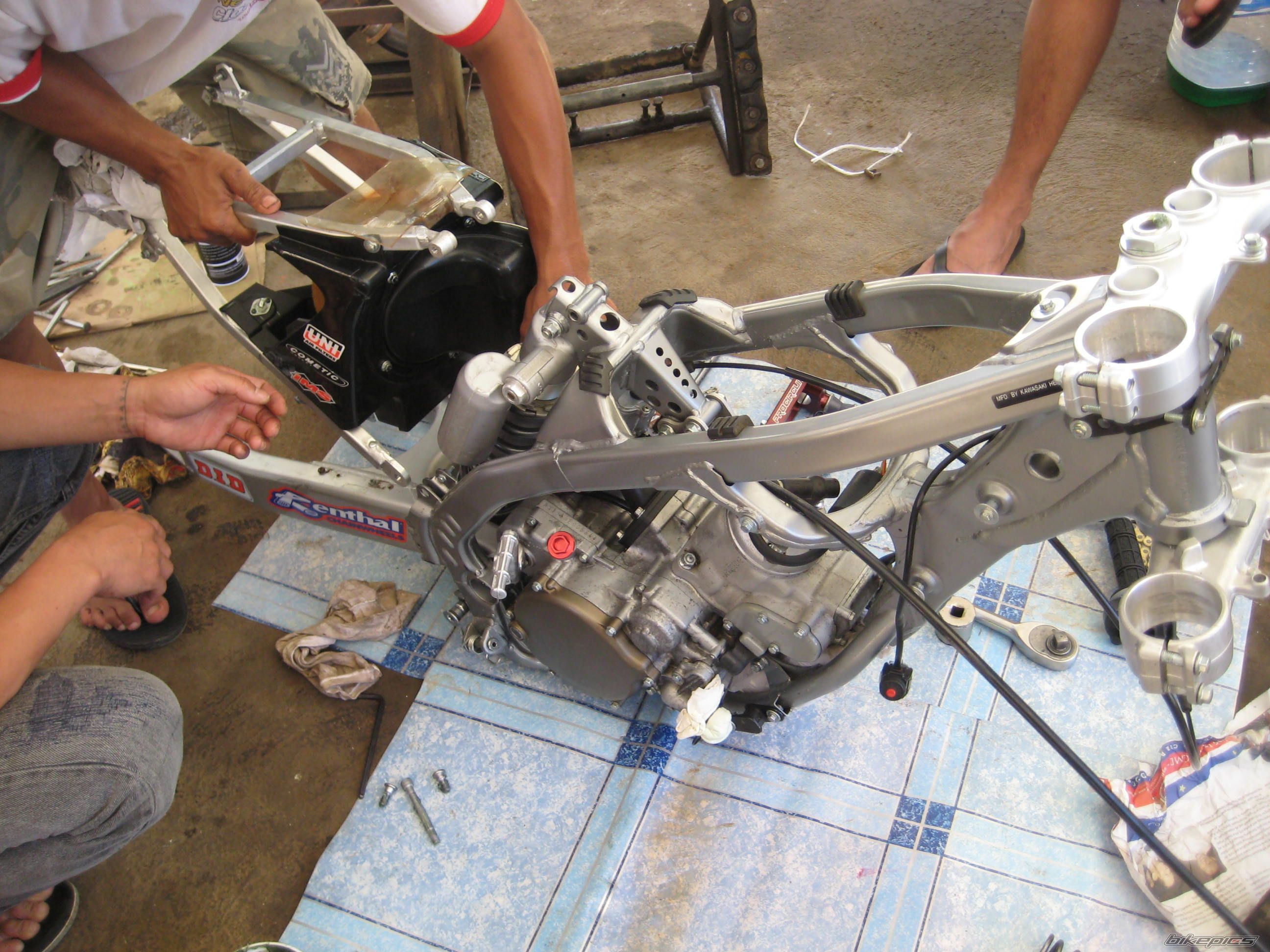 2009 KAWASAKI KMX 125 | Picture 1884734 motorcycle photo