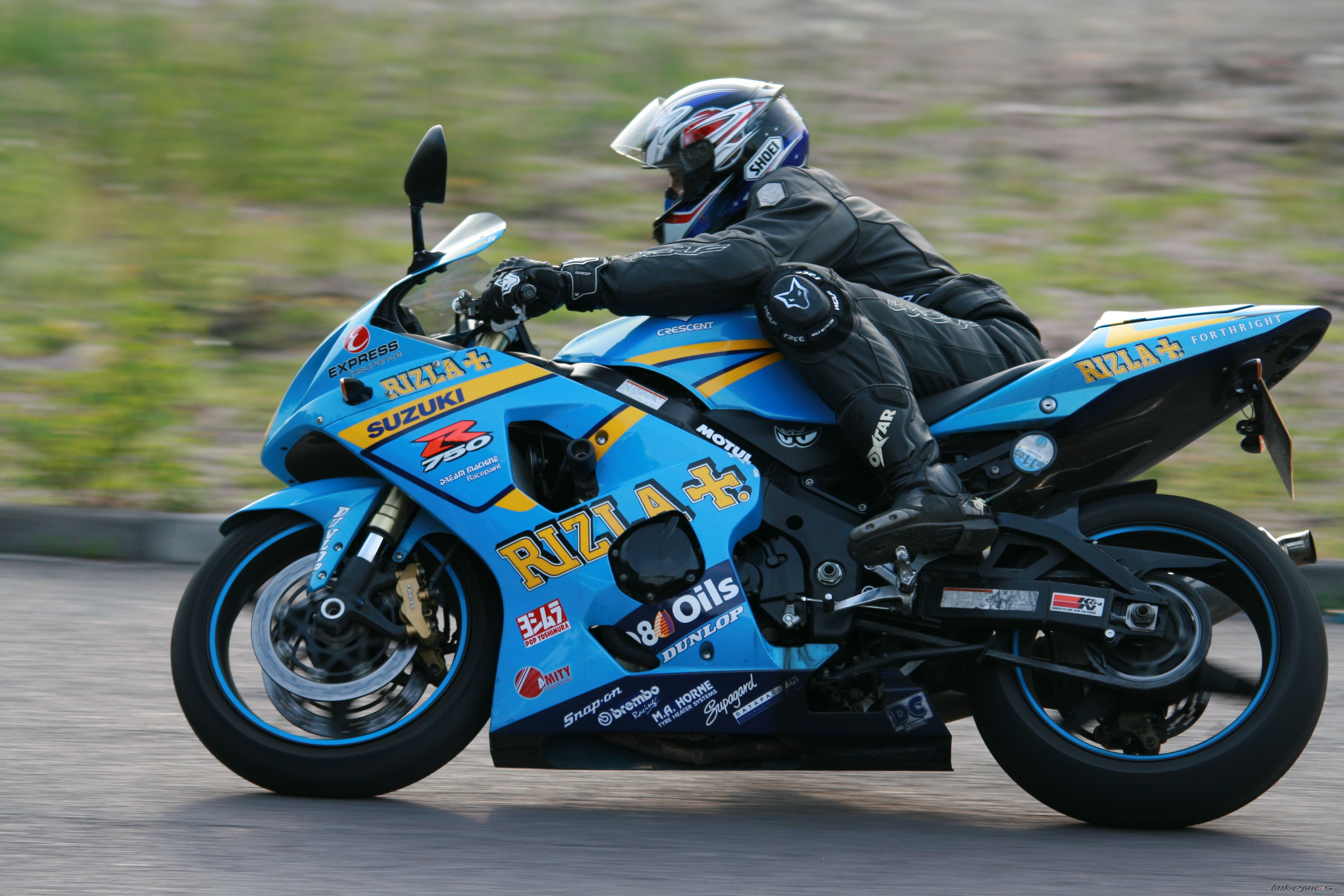 2004 SUZUKI GSX R 750 | Picture 1886056 motorcycle photo