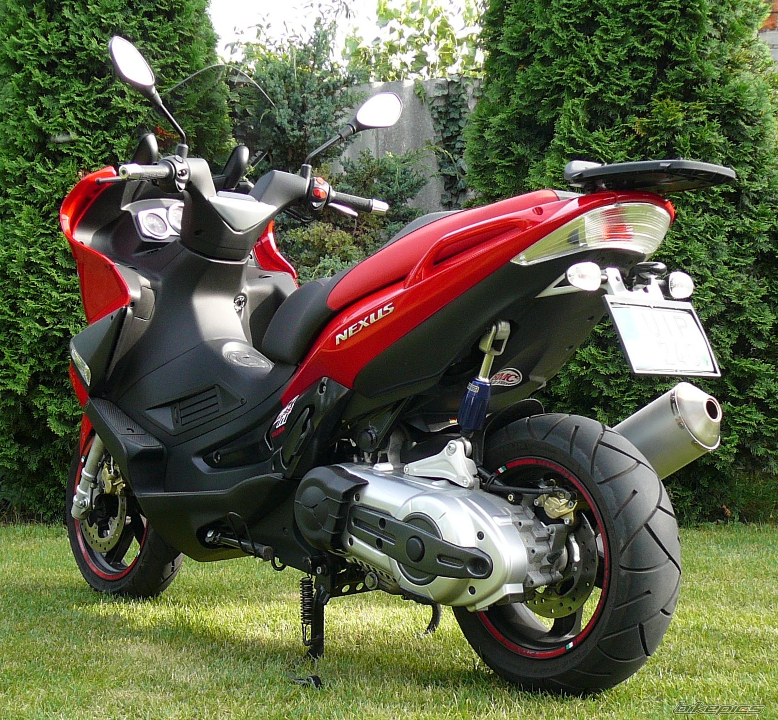 2009 GILERA NEXUS 500 | Picture 1886067 motorcycle photo