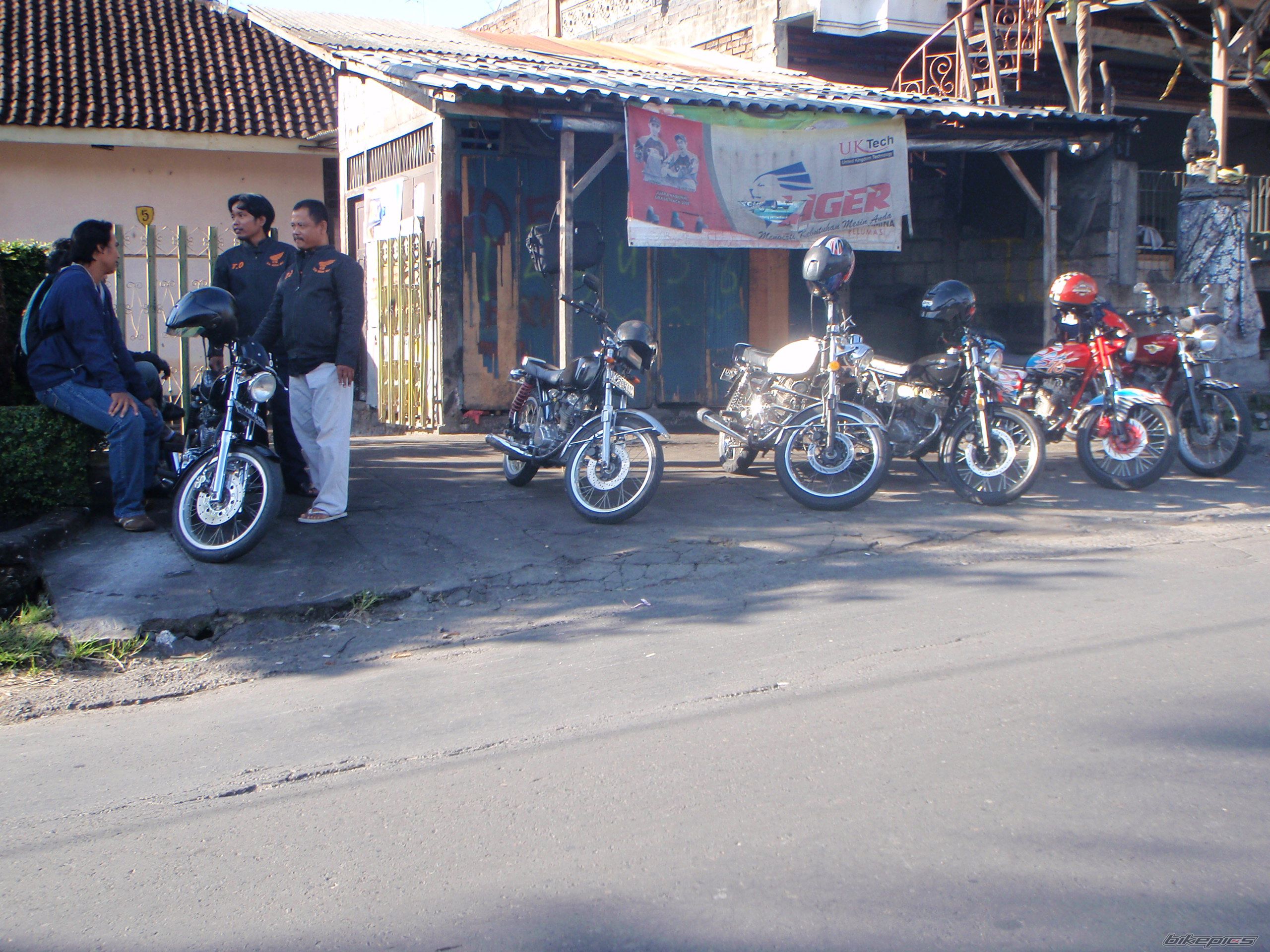 1976 HONDA CB 125 | Picture 1888846 motorcycle photo