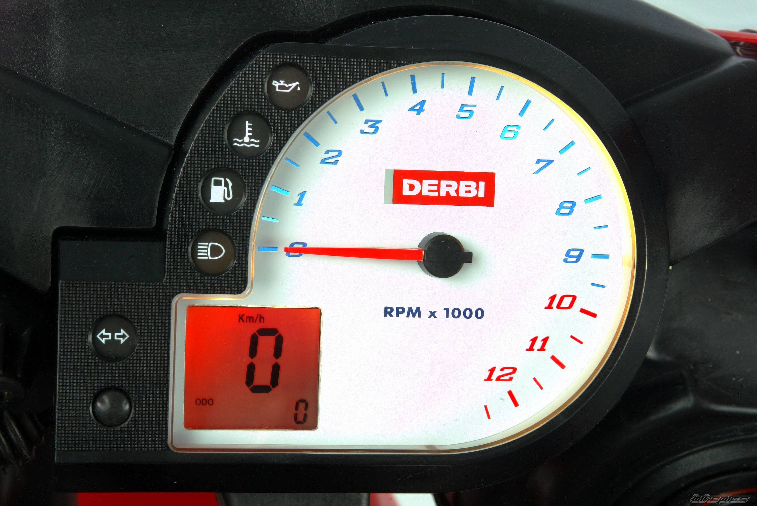 2005 DERBI GPR | Picture 189019 motorcycle photo
