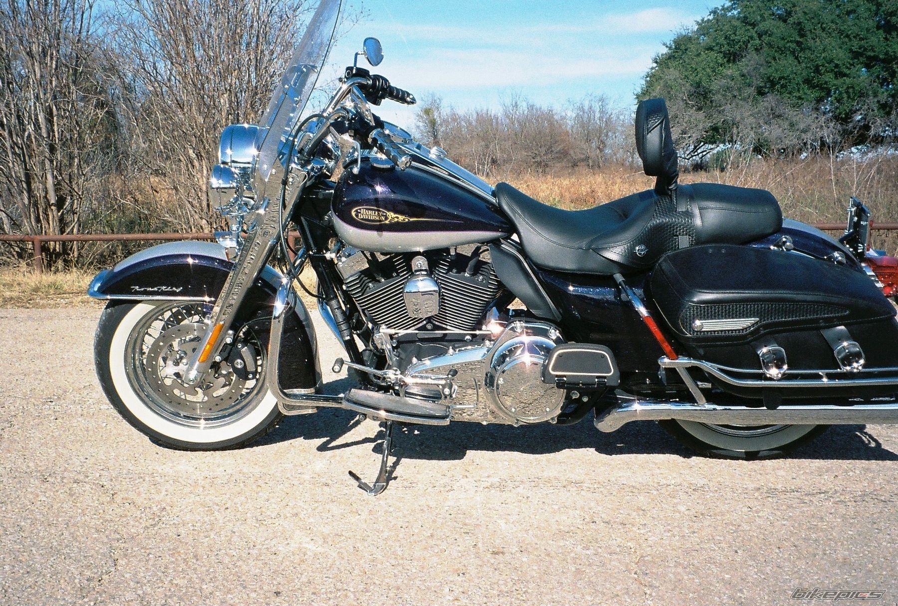 2009 HARLEY DAVIDSON FLHRCI | Picture 1890338 motorcycle photo