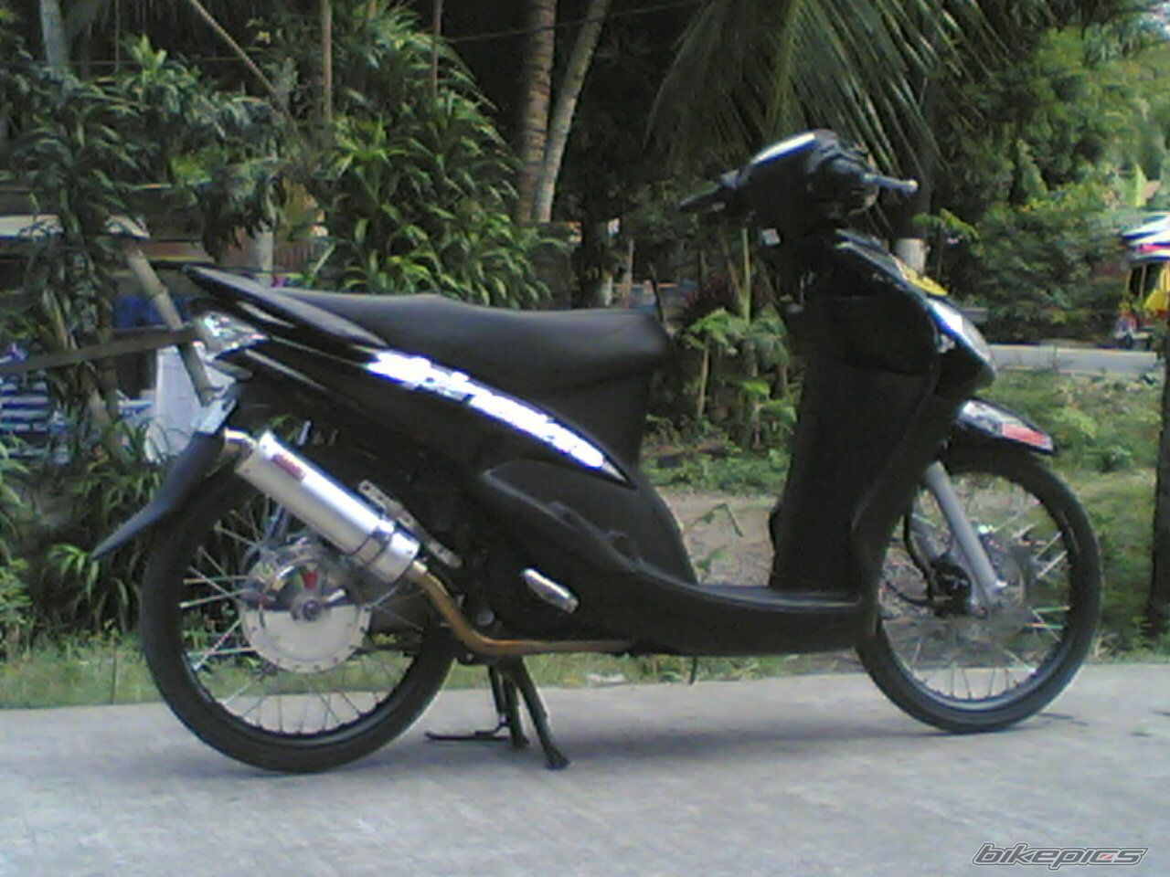 2009 YAMAHA MIO | Picture 1893447 motorcycle photo