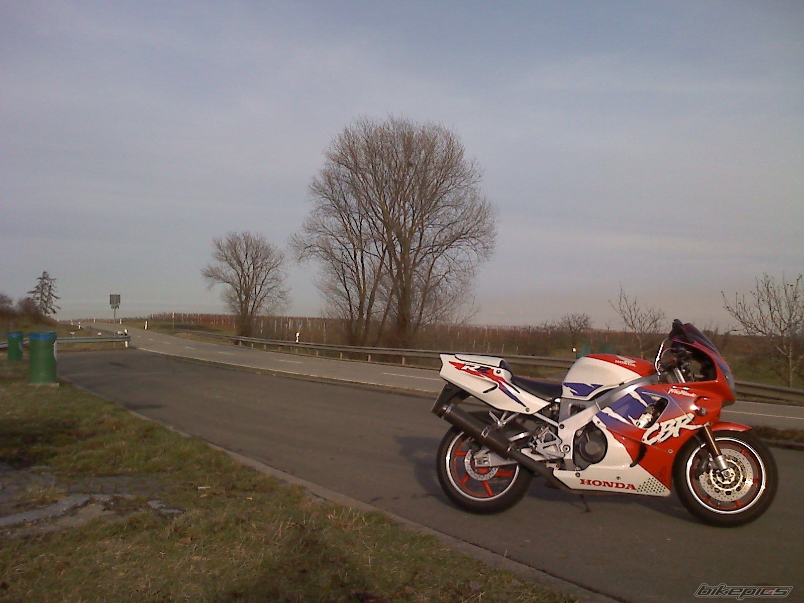 1995 HONDA CBR 900 | Picture 1894247 motorcycle photo