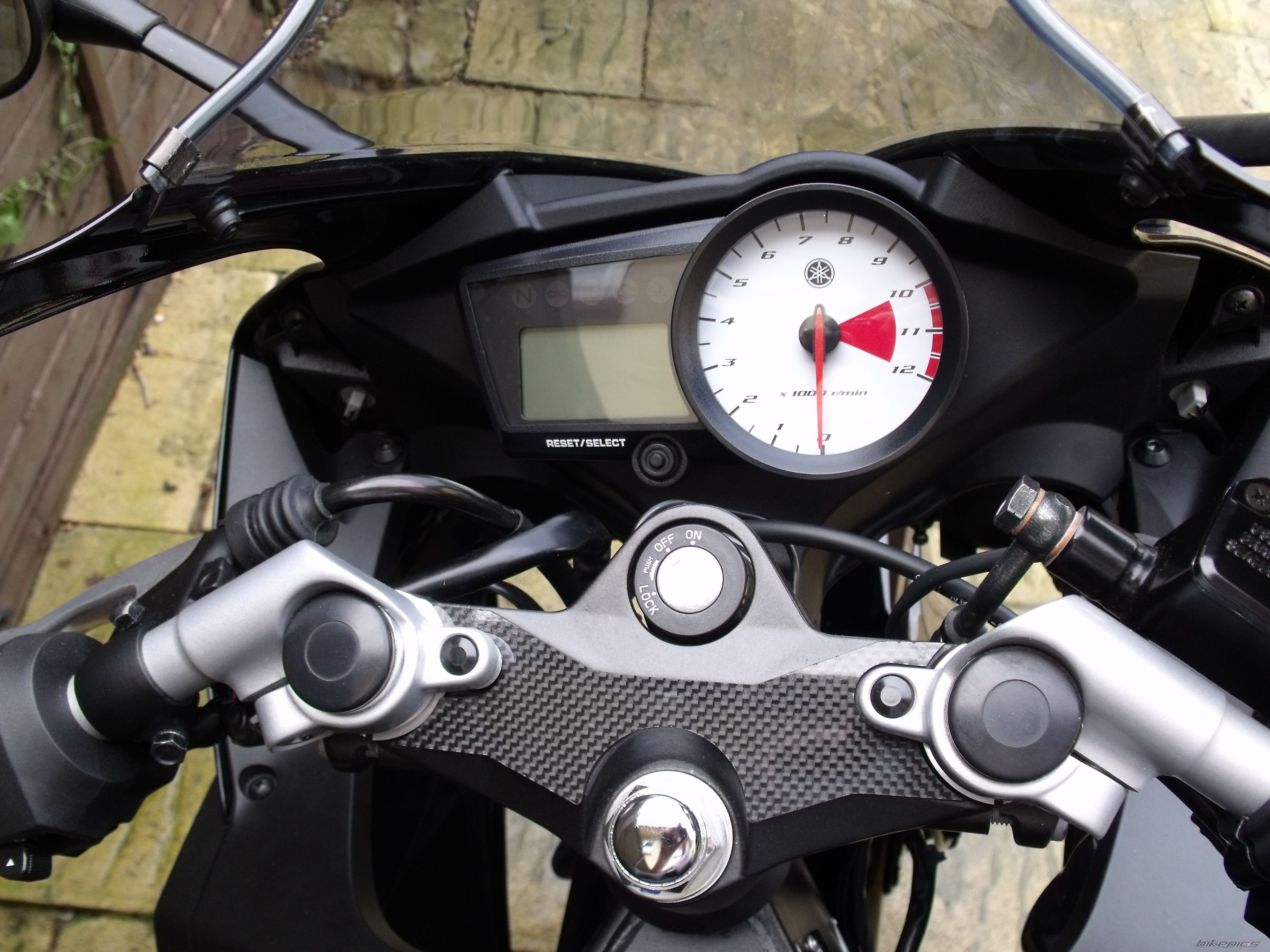 2009 YAMAHA YZF R125 | Picture 1894587 motorcycle photo