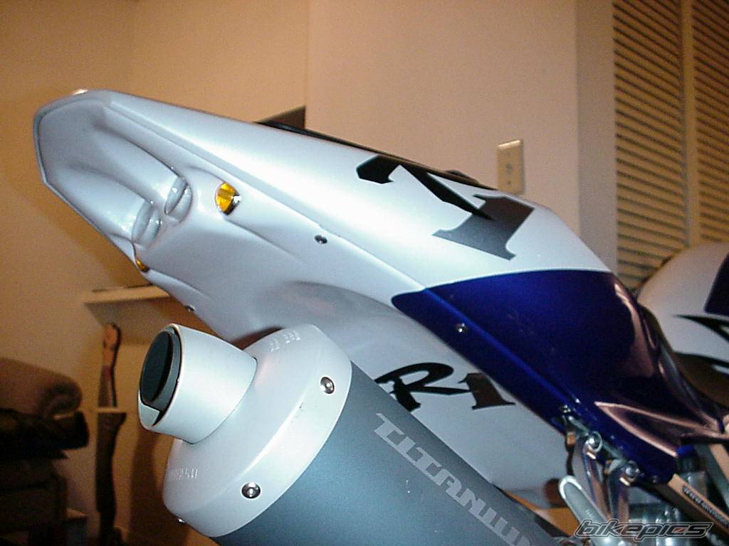 2001 YAMAHA YZF R1 | Picture 1897 motorcycle photo