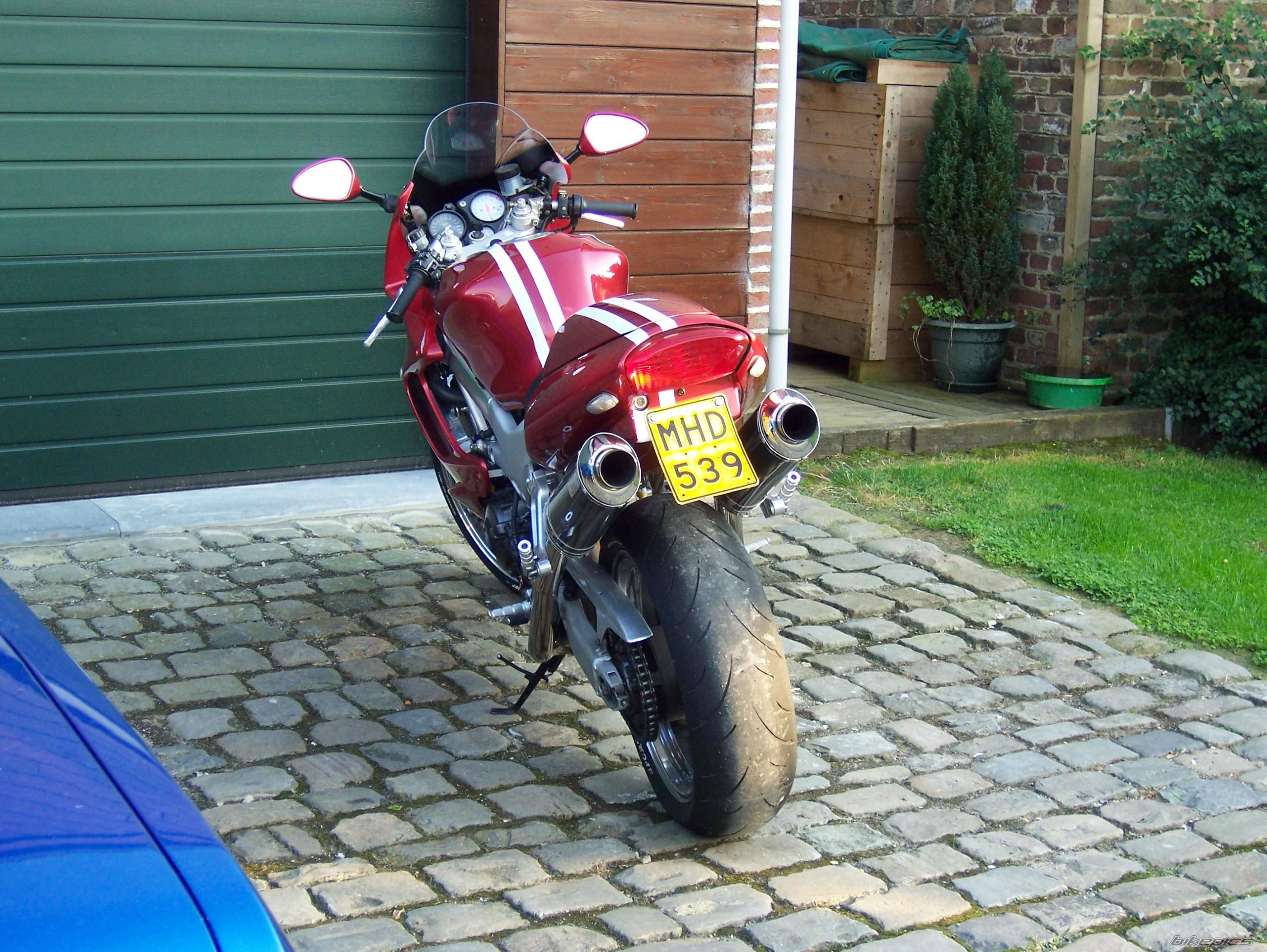 1998 HONDA VTR 1000 | Picture 1898571 motorcycle photo