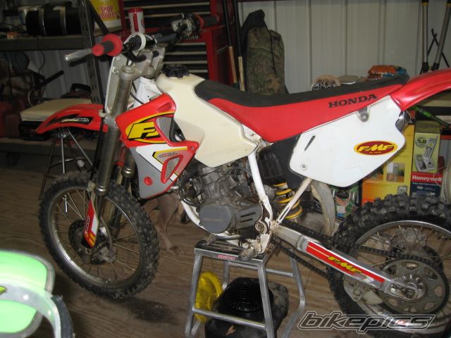 2001 HONDA CR 85 | Picture 1900210 motorcycle photo