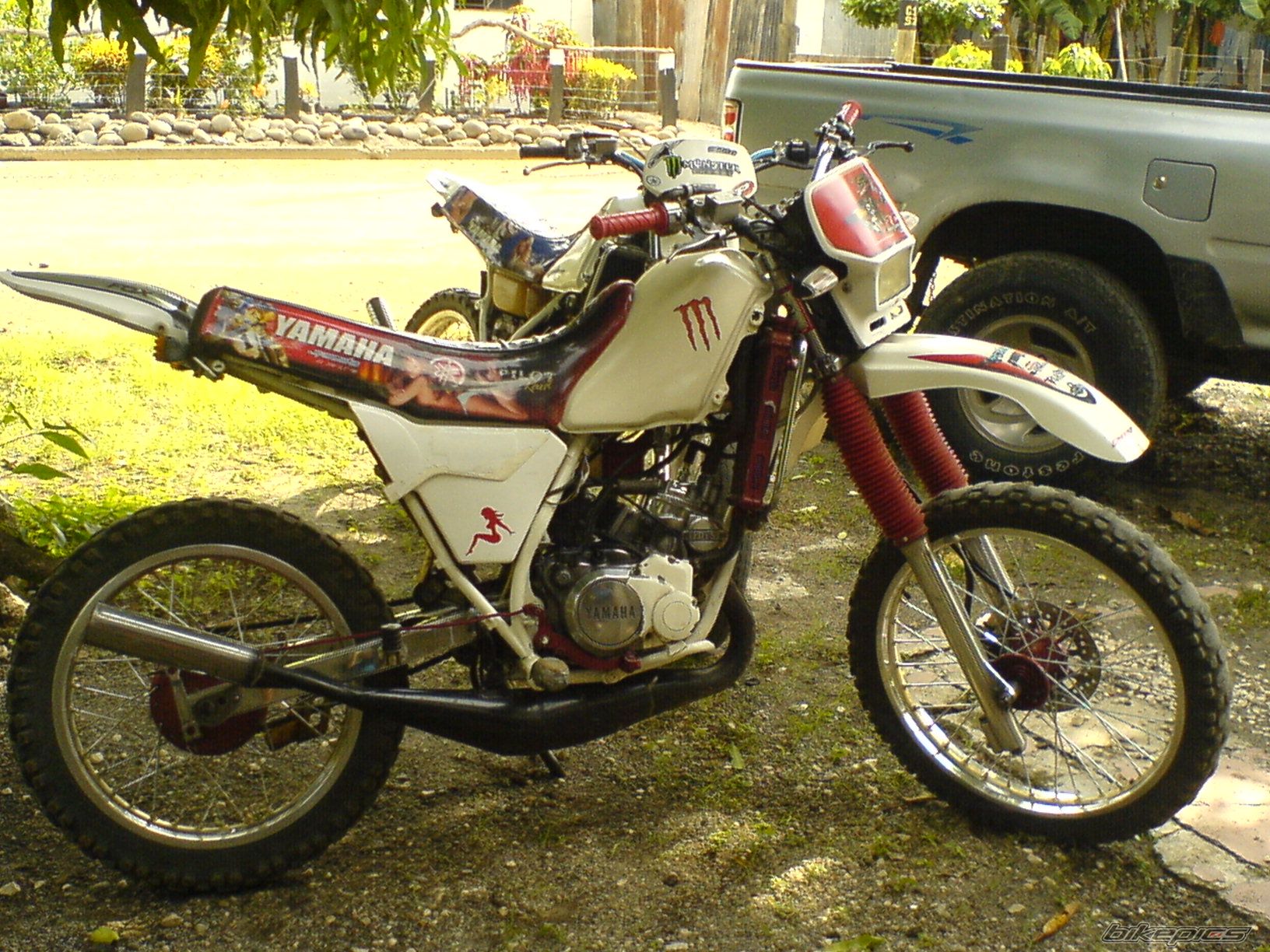 1993 YAMAHA DT 200 | Picture 1900378 motorcycle photo
