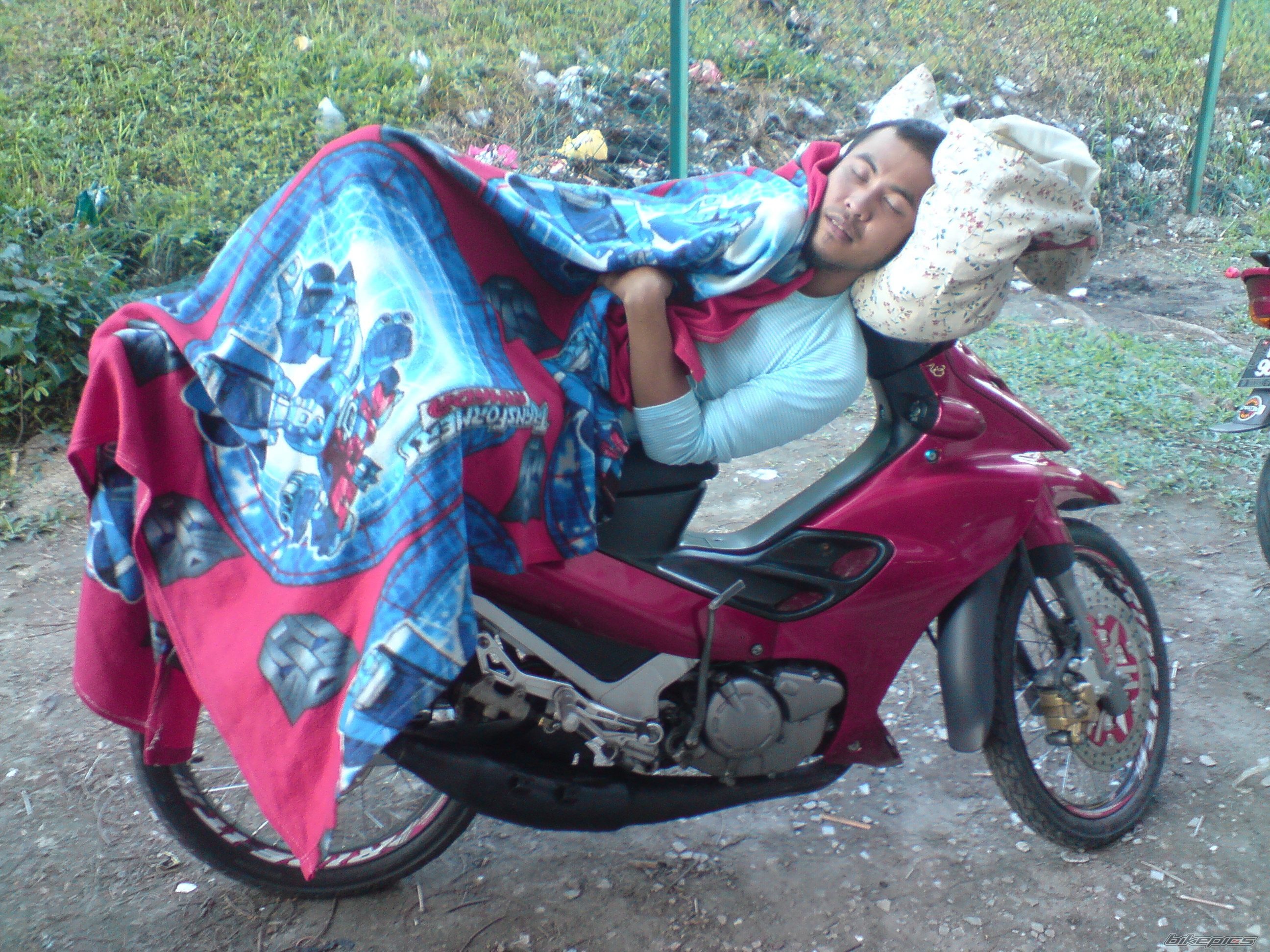 2010 YAMAHA 125 ZR | Picture 1900566 motorcycle photo