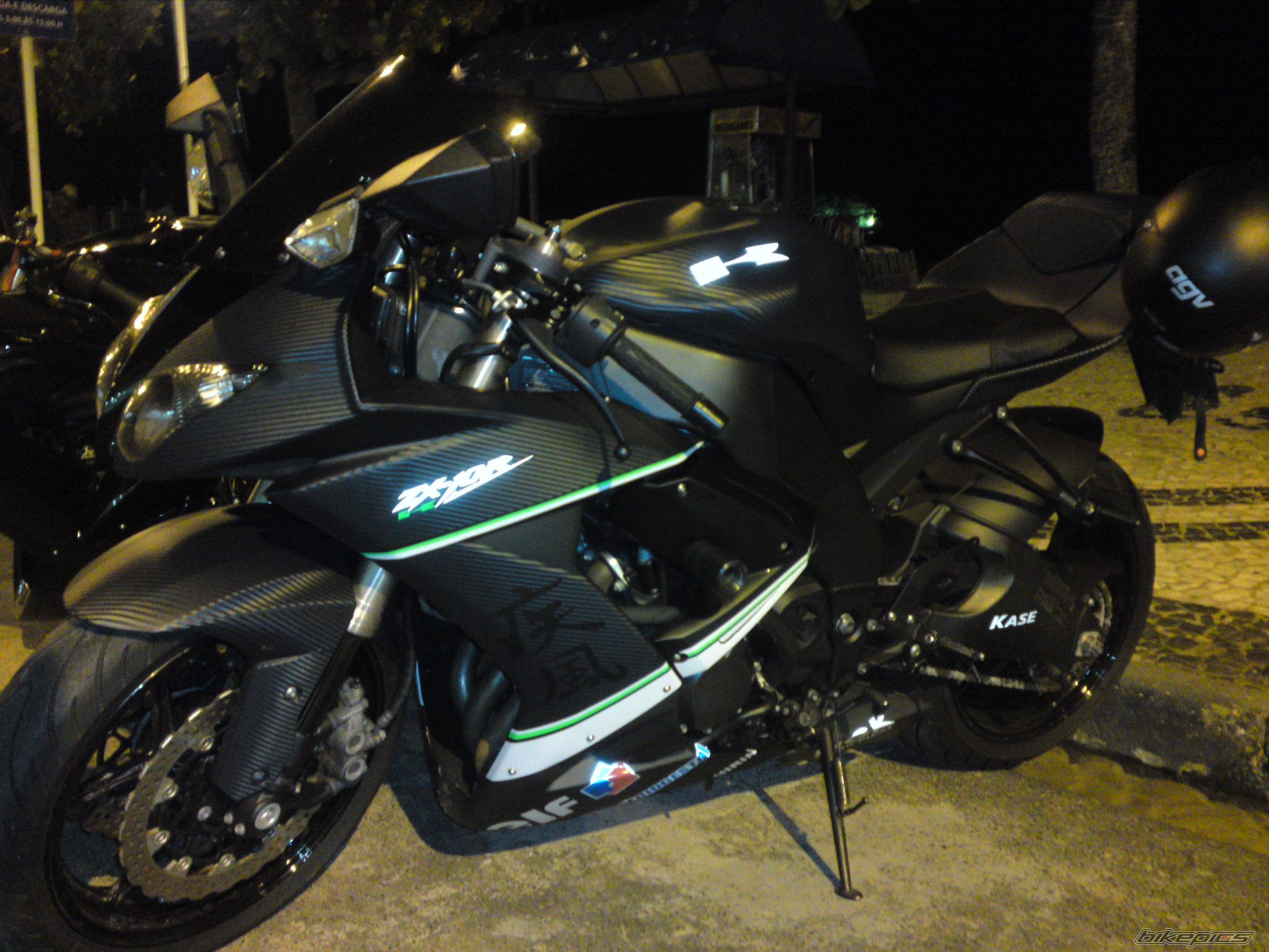 2008 KAWASAKI ZX 10R | Picture 1901582 motorcycle photo