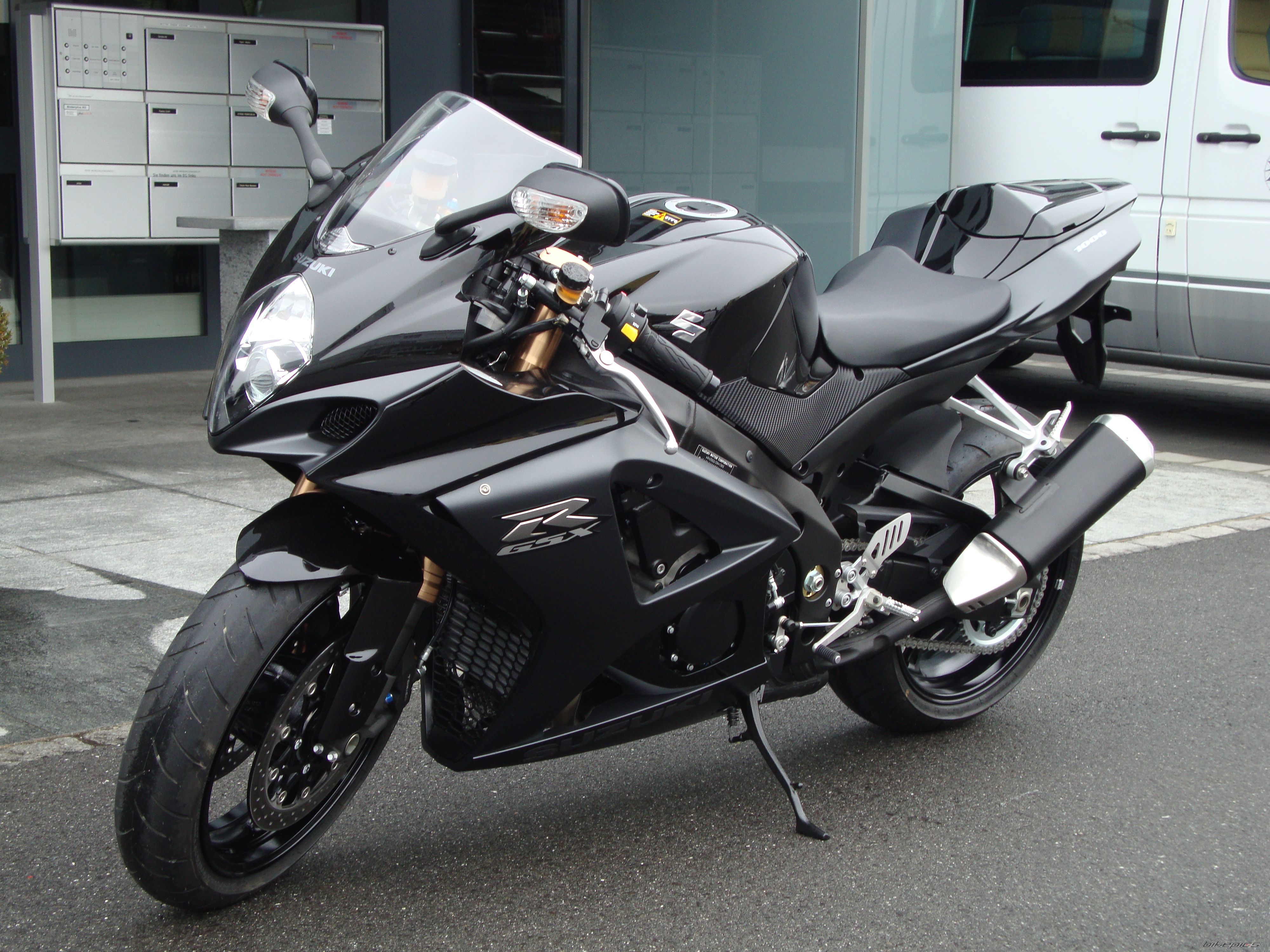 2008 SUZUKI GSX R 1000 | Picture 1903553 motorcycle photo