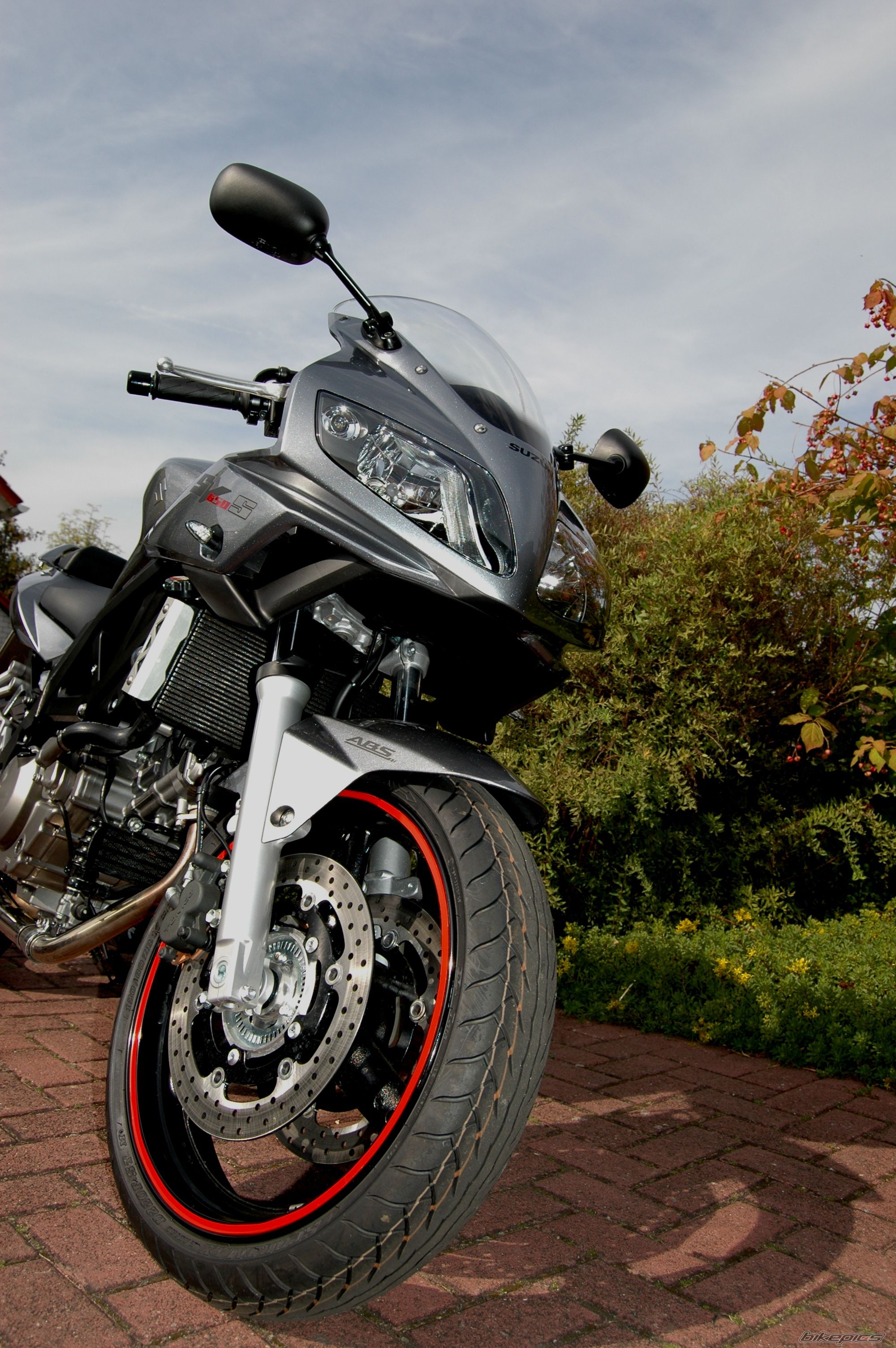 2007 SUZUKI SV 650S | Picture 1906342 motorcycle photo