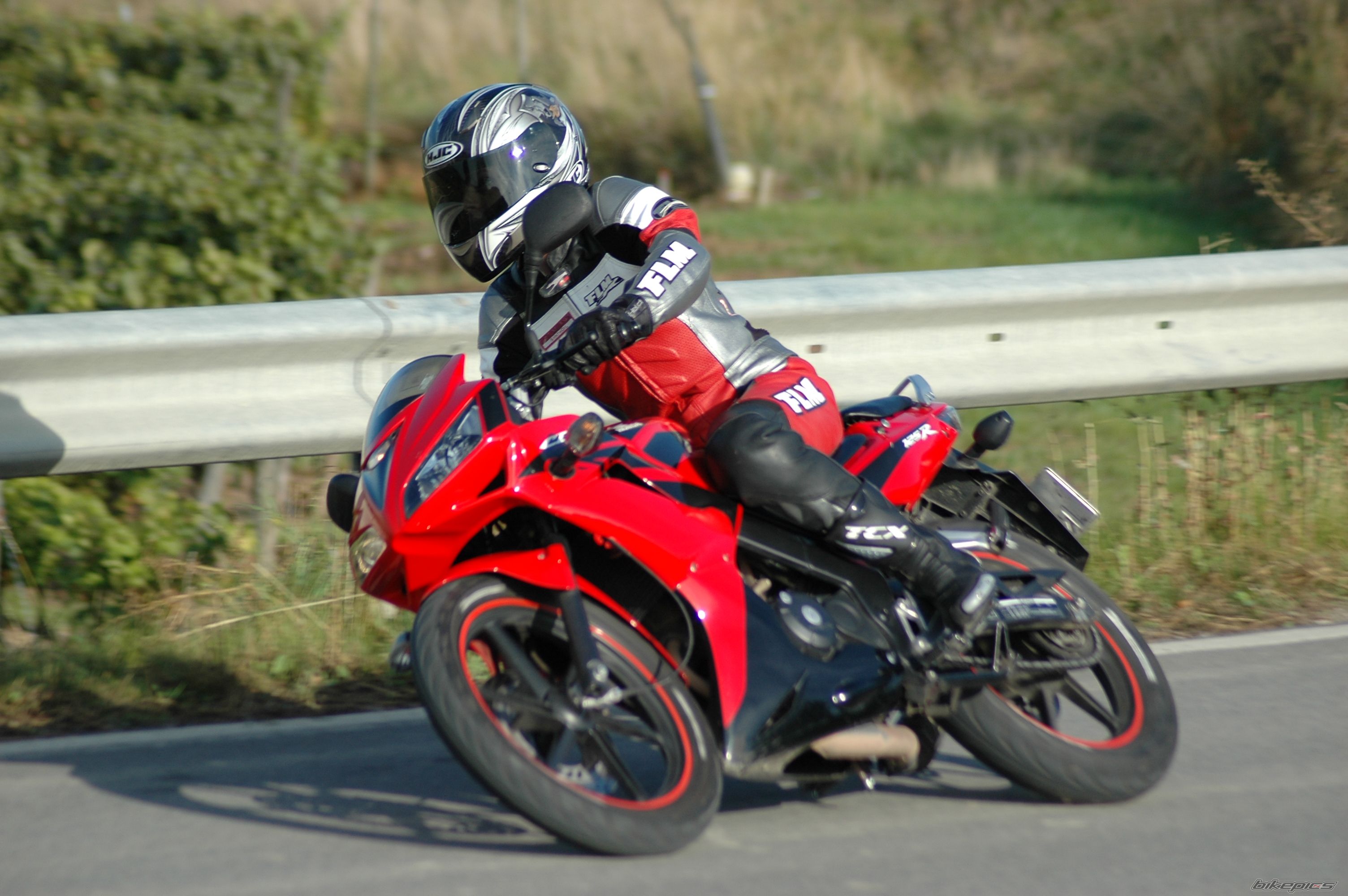 2007 HONDA CBR 125 | Picture 1906381 motorcycle photo