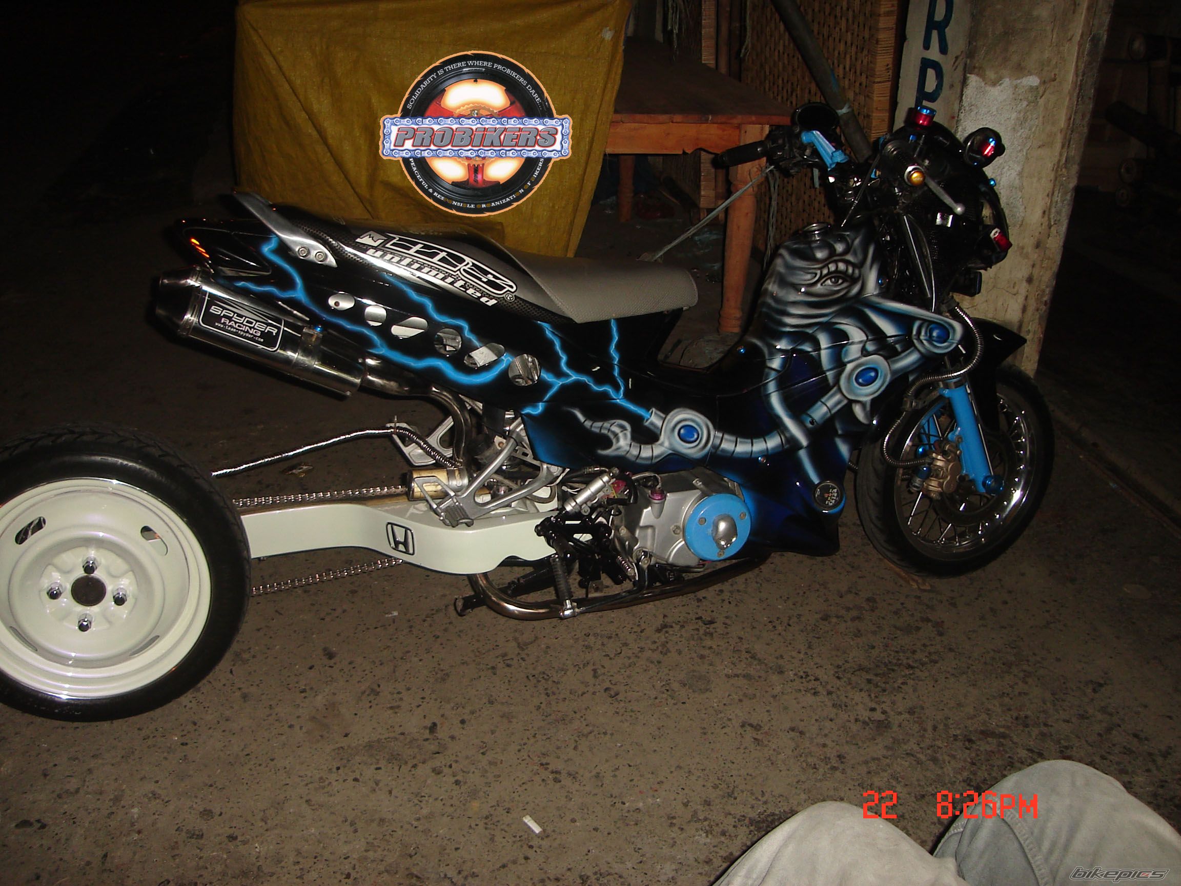2010 HONDA XRM 110 | Picture 1906565 motorcycle photo