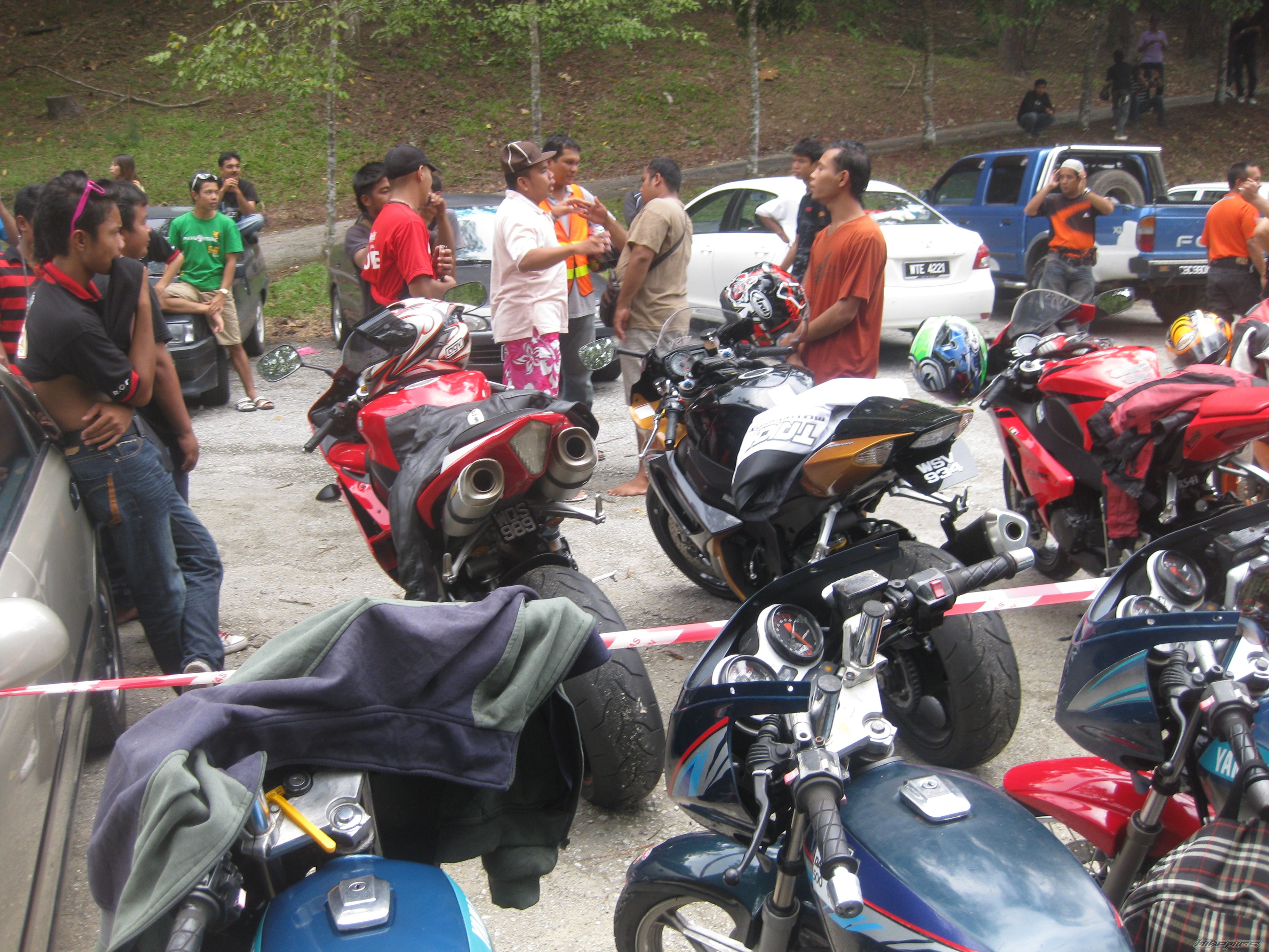 2010 YAMAHA RXZ 135 | Picture 1907632 motorcycle photo