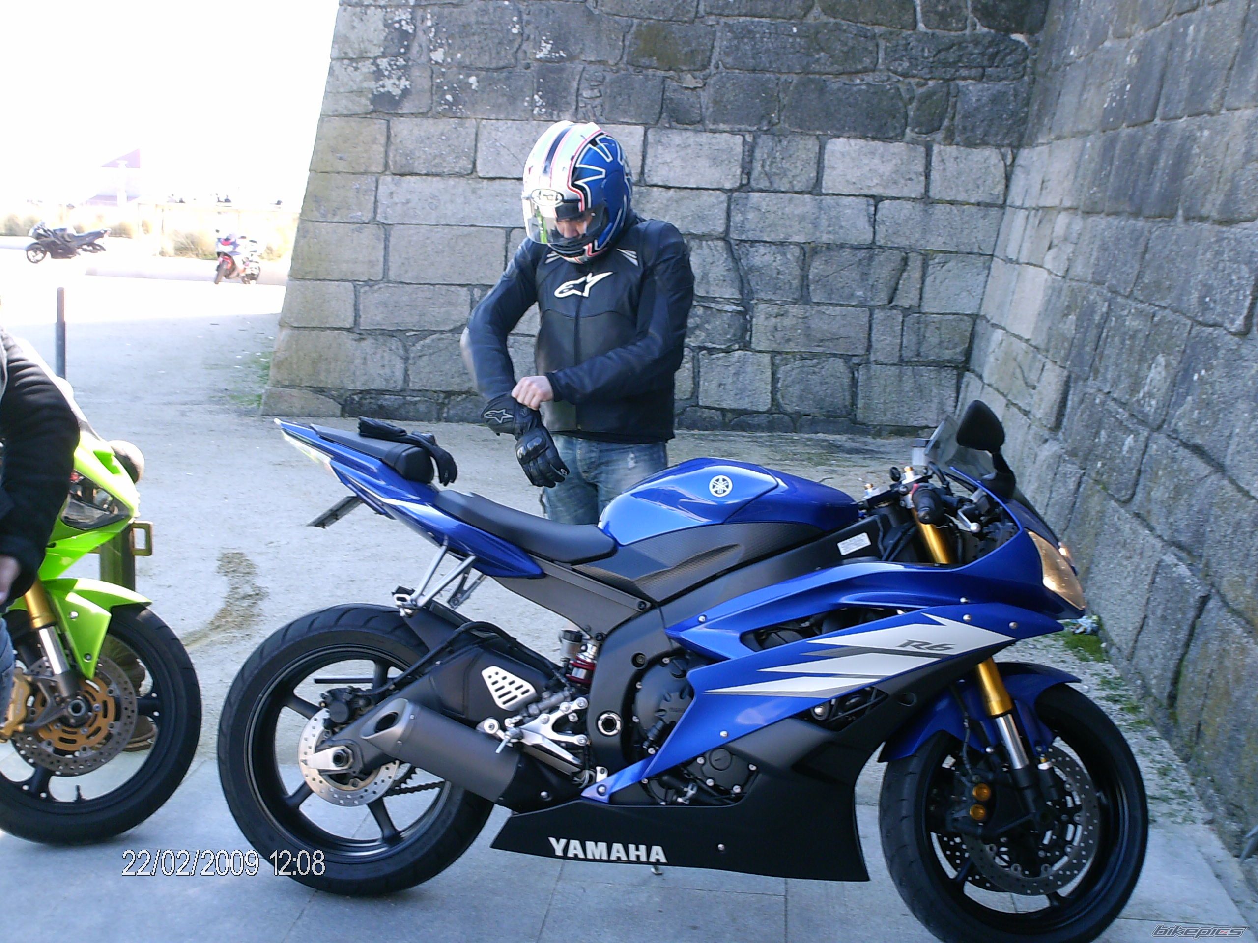 2006 YAMAHA YZF R6 | Picture 1907780 motorcycle photo
