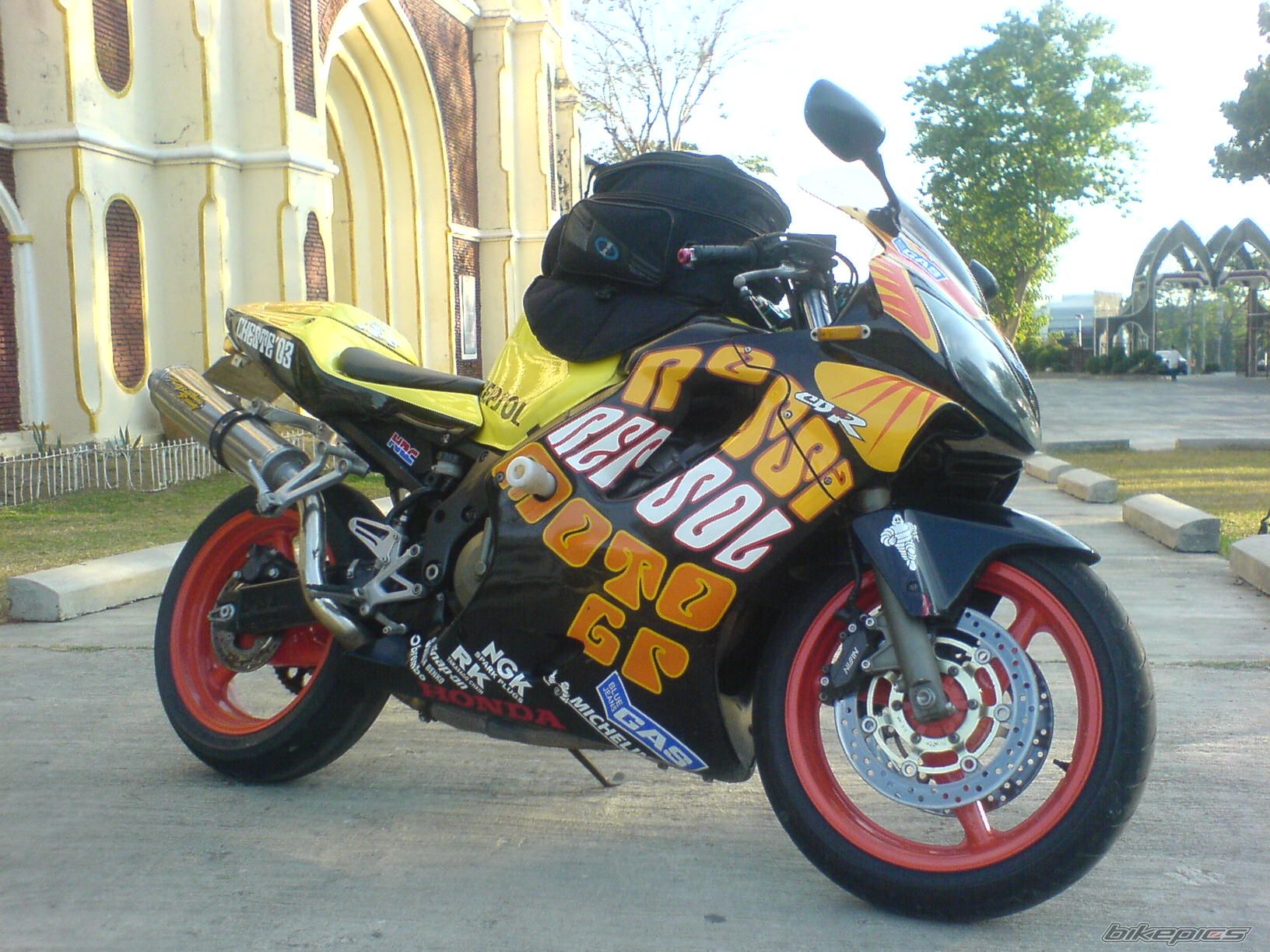 2004 HONDA CBR 600 FS | Picture 1907817 motorcycle photo