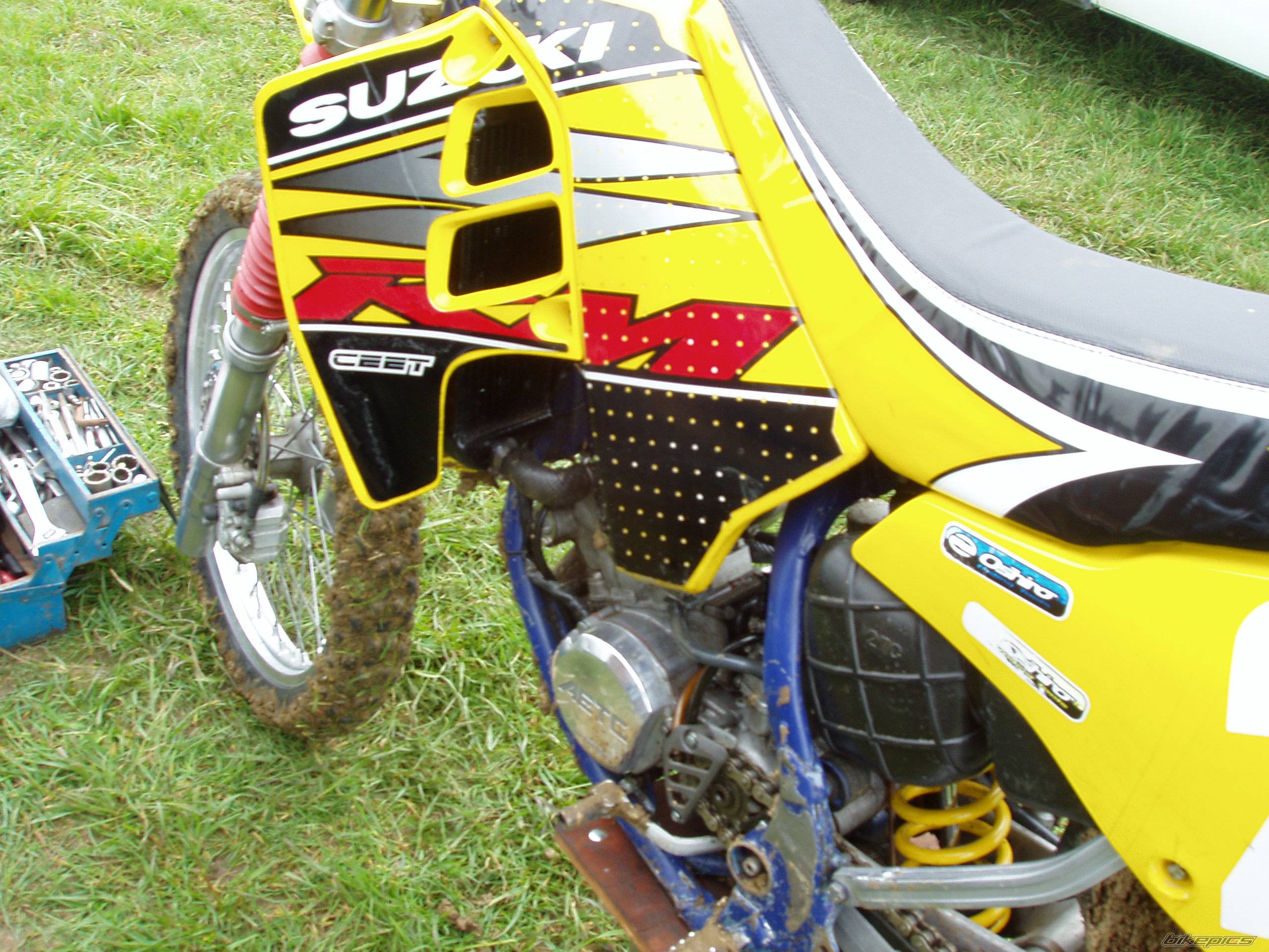 1991 SUZUKI RM 125 | Picture 190808 motorcycle photo