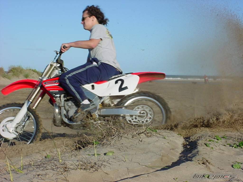 1999 HONDA CR 250 | Picture 19084 motorcycle photo
